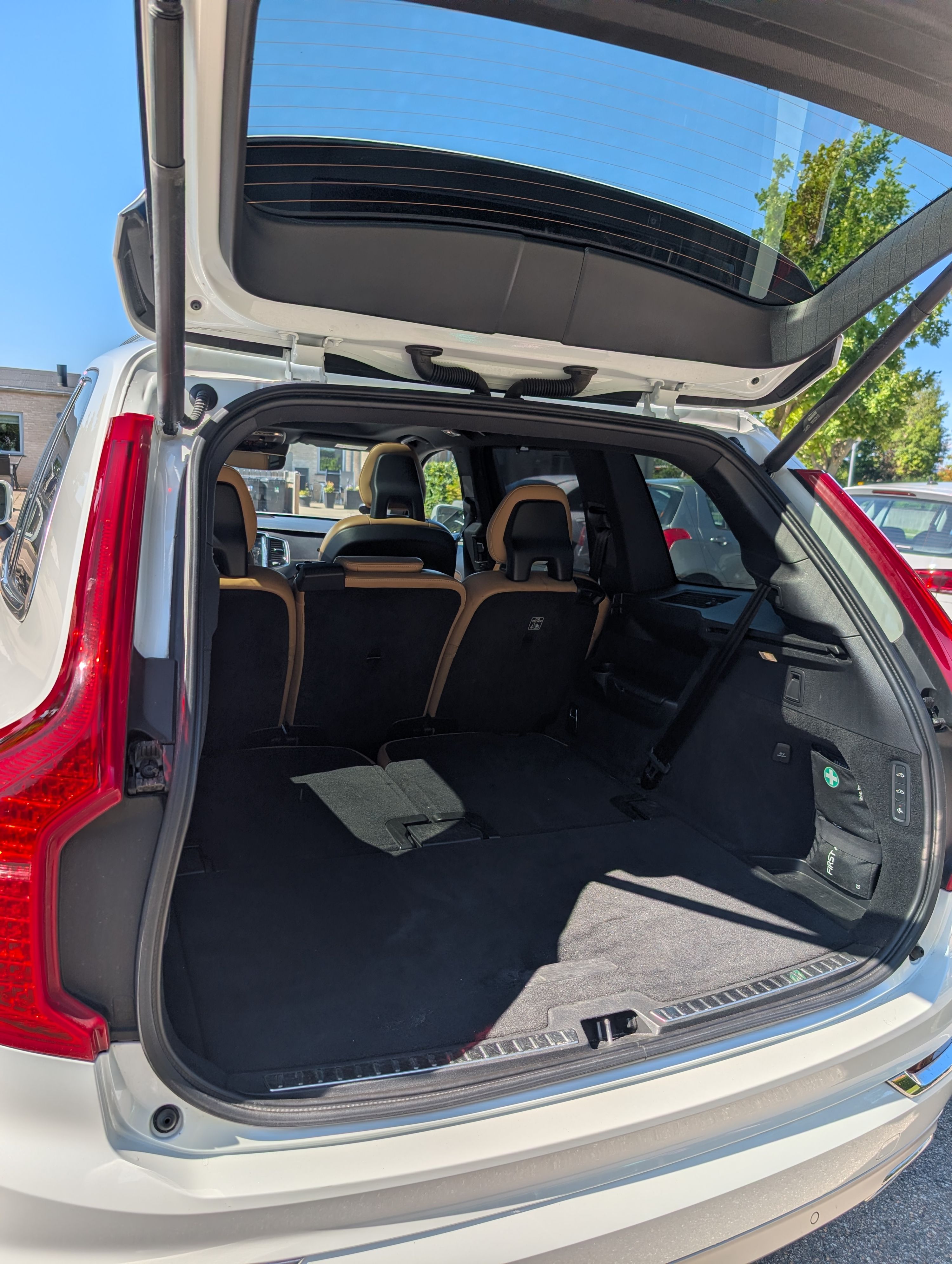 VOLVO Xc 90 Thumbnail 2