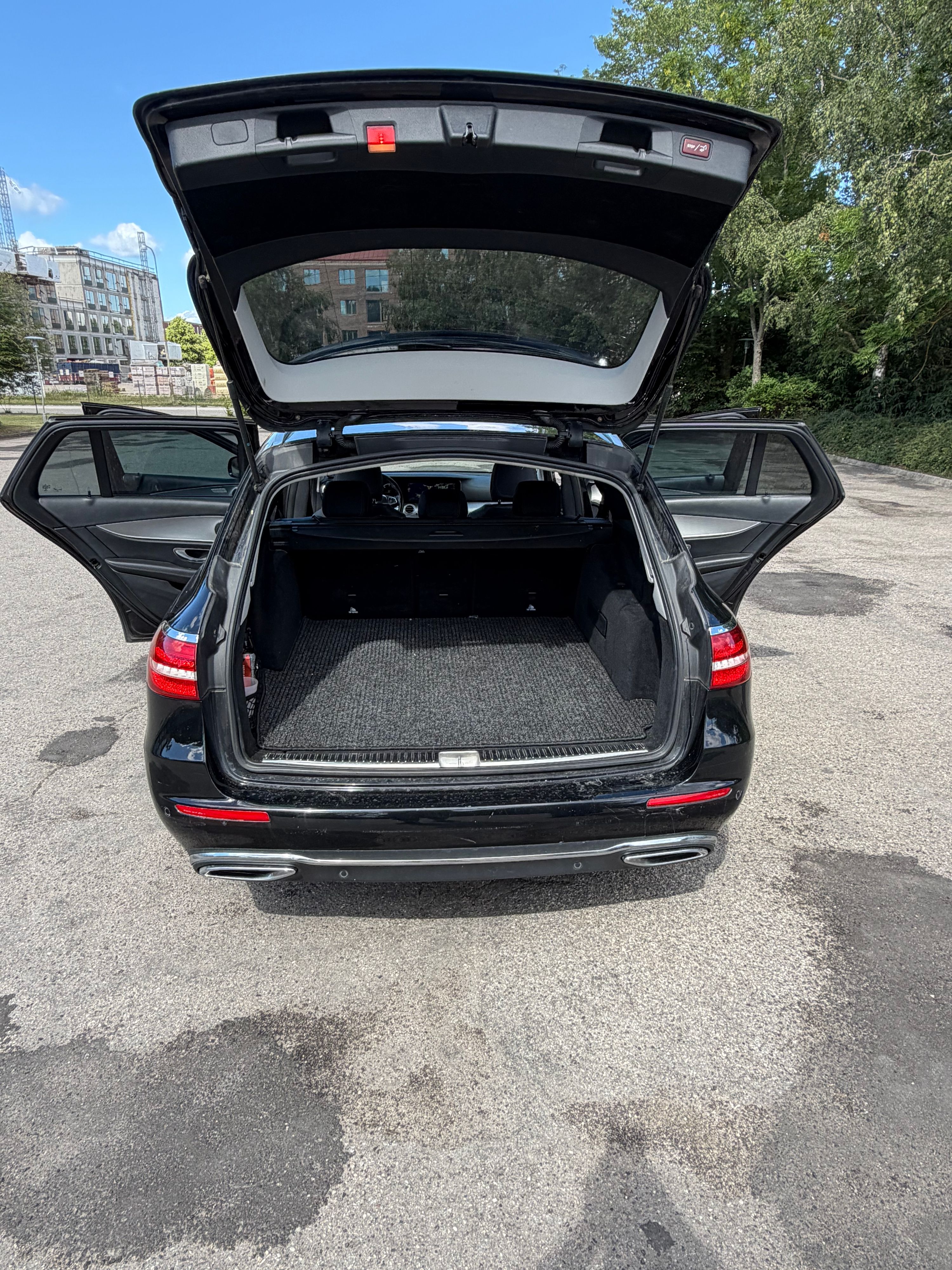 MERCEDES-BENZ E-Klasse Thumbnail 13