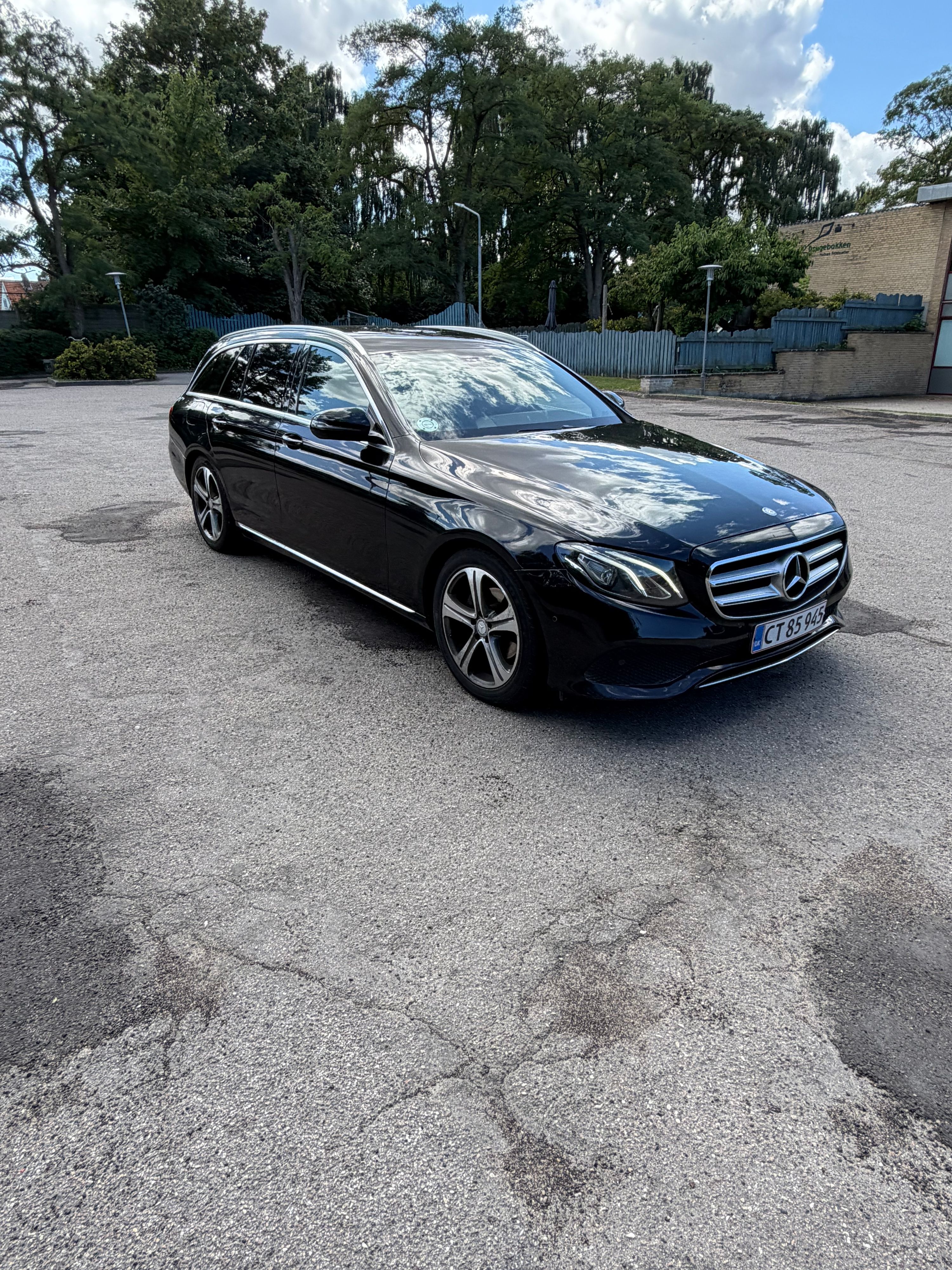 MERCEDES-BENZ E-Klasse