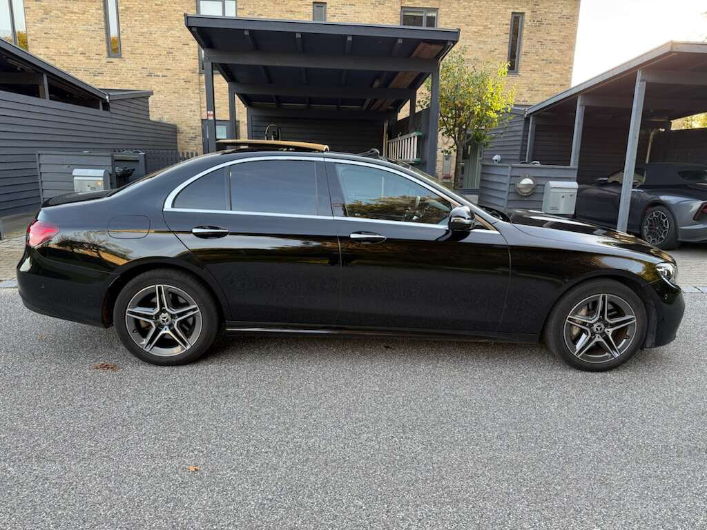 MERCEDES-BENZ E-Klasse Thumbnail 3