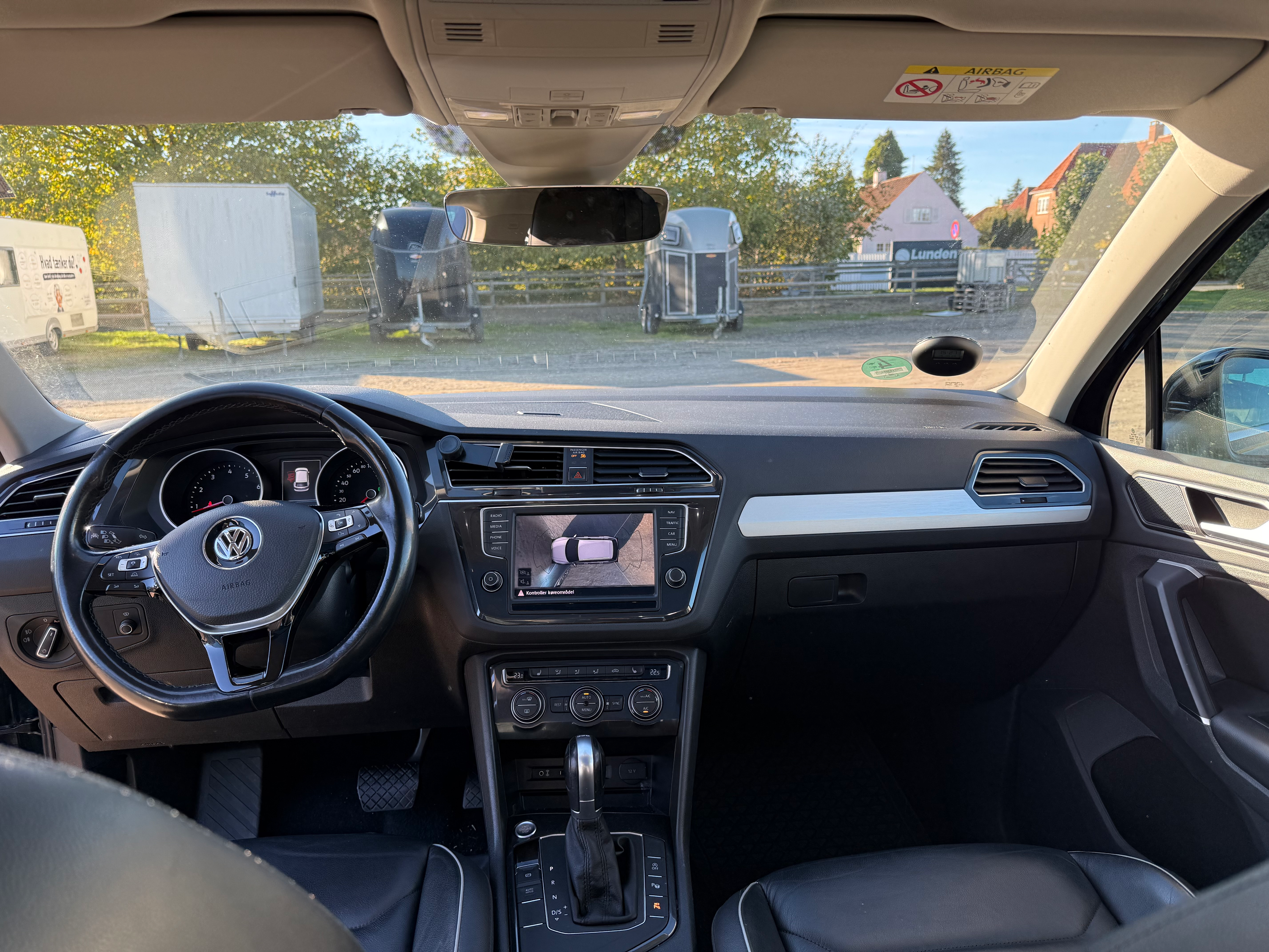 VOLKSWAGEN Tiguan Thumbnail 11