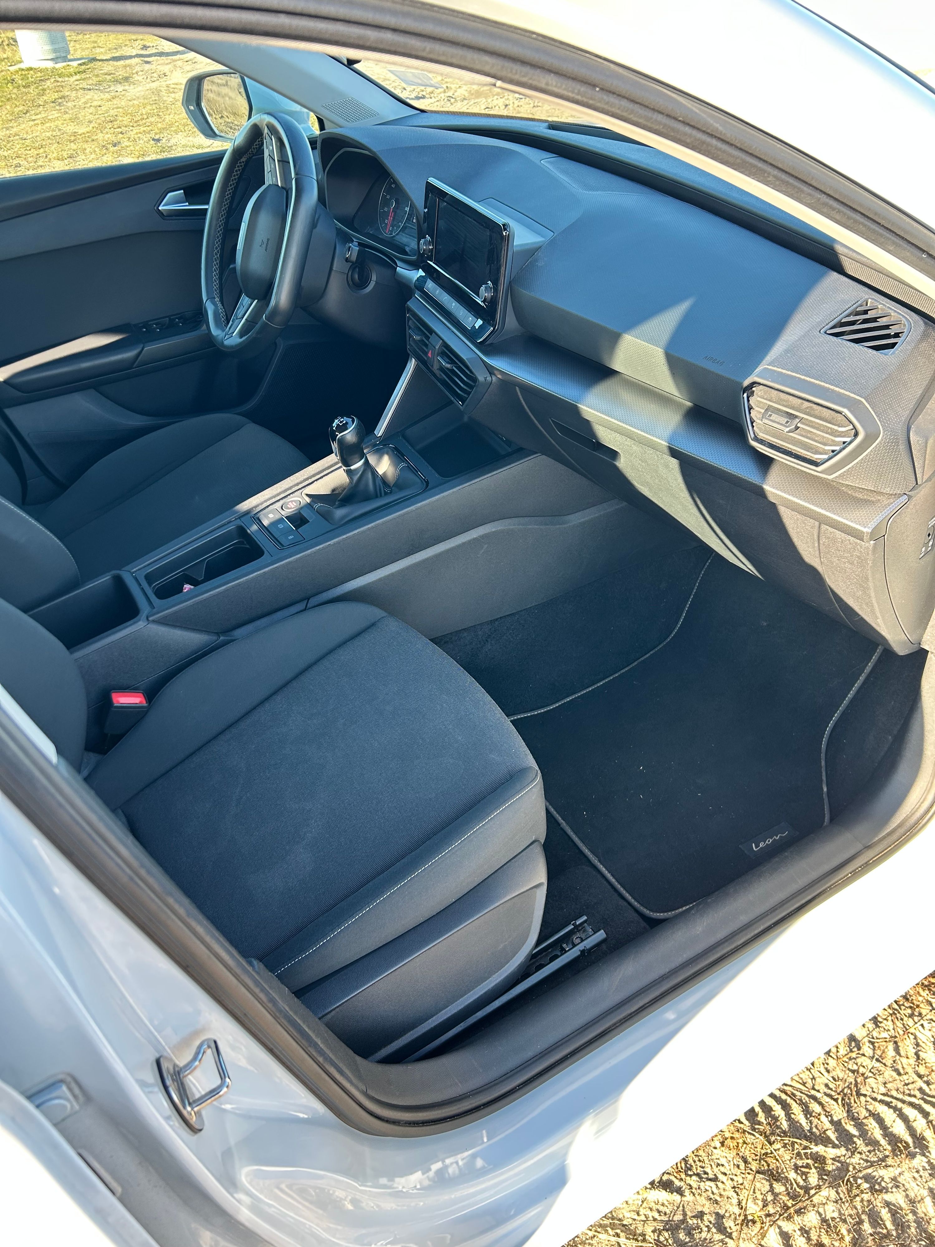 SEAT Leon Thumbnail 8