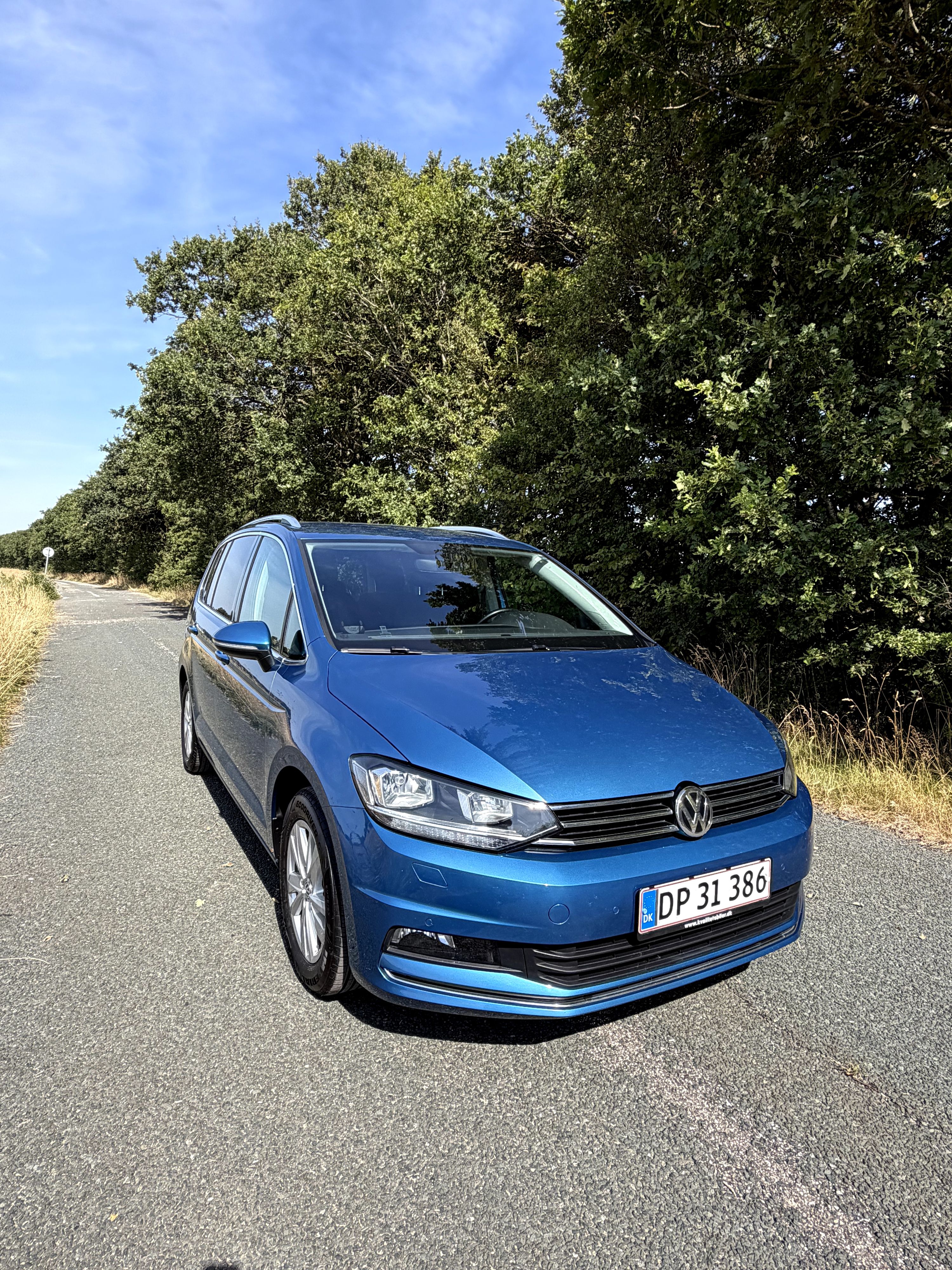 VOLKSWAGEN Touran Thumbnail 15