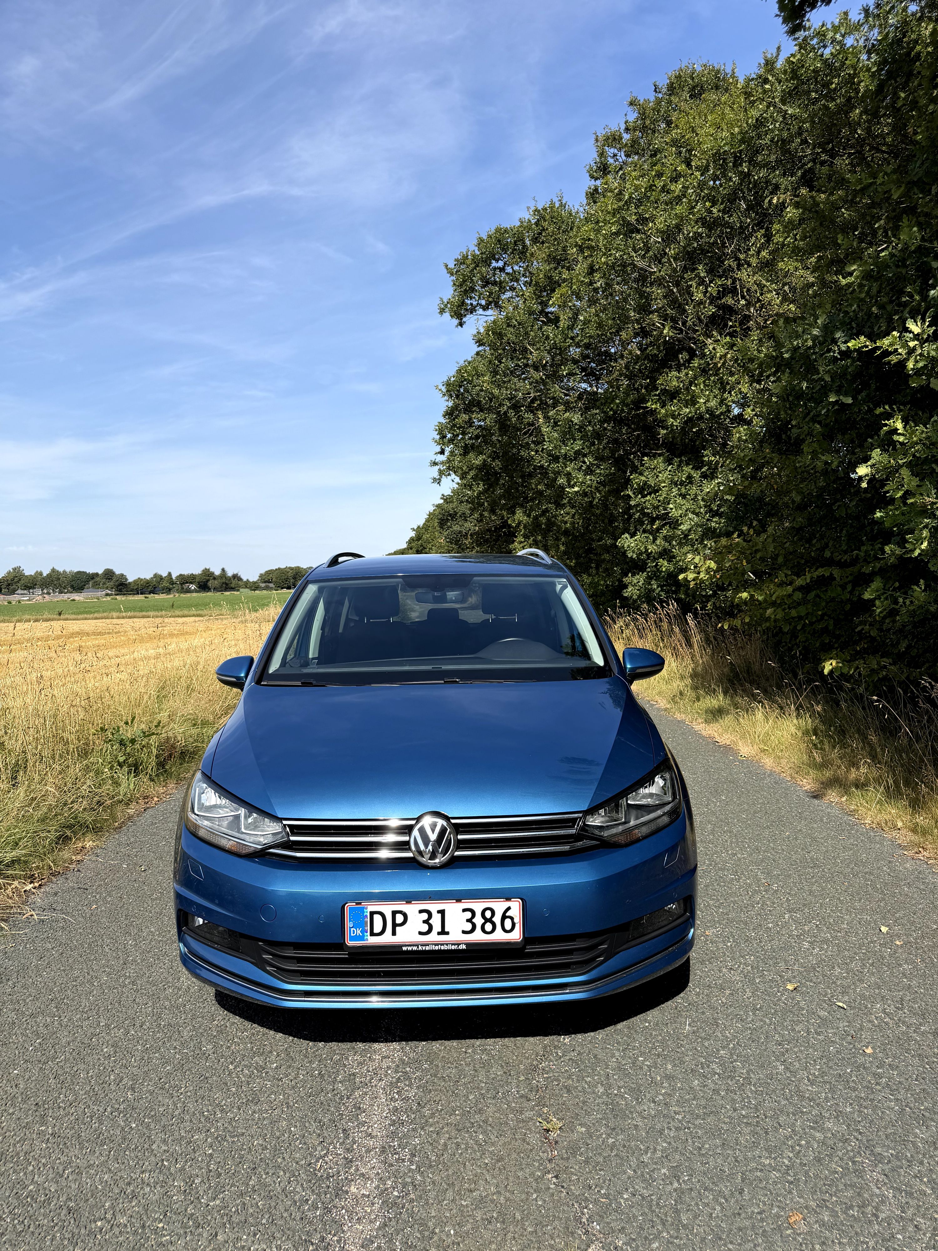 VOLKSWAGEN Touran Thumbnail 11