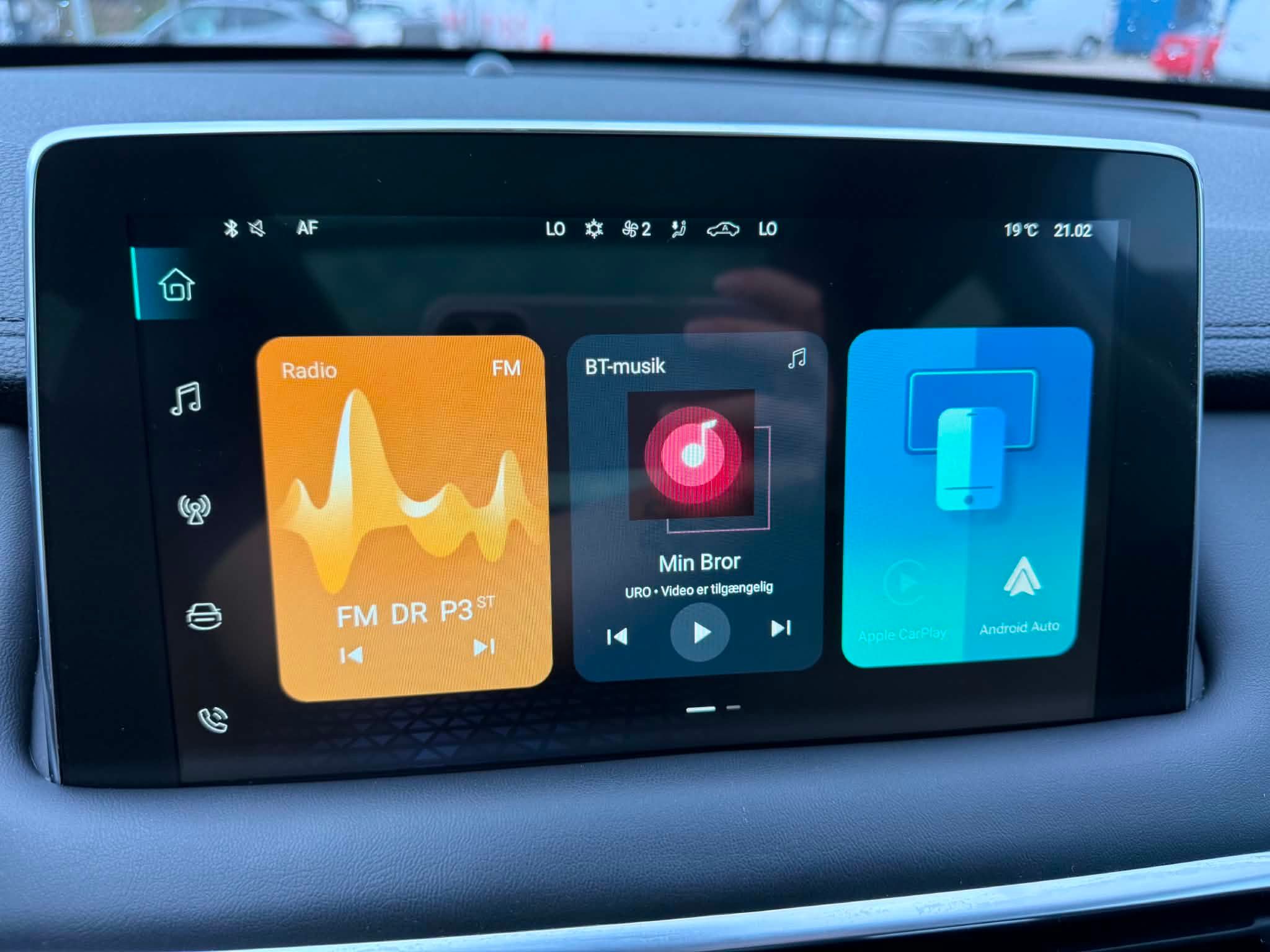 MG Ehs Plug-In Hybrid Thumbnail 8