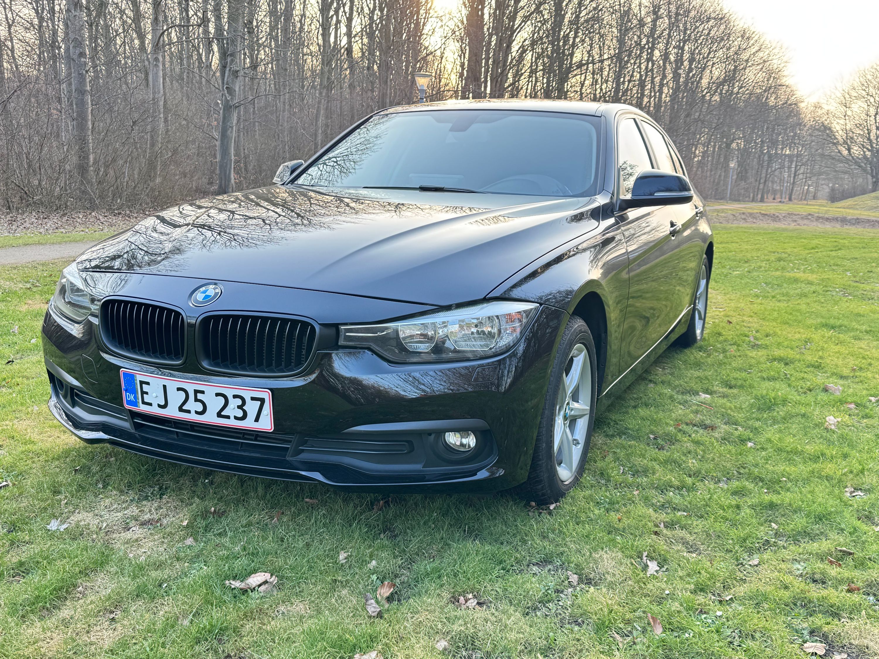 BMW  320d Thumbnail 7