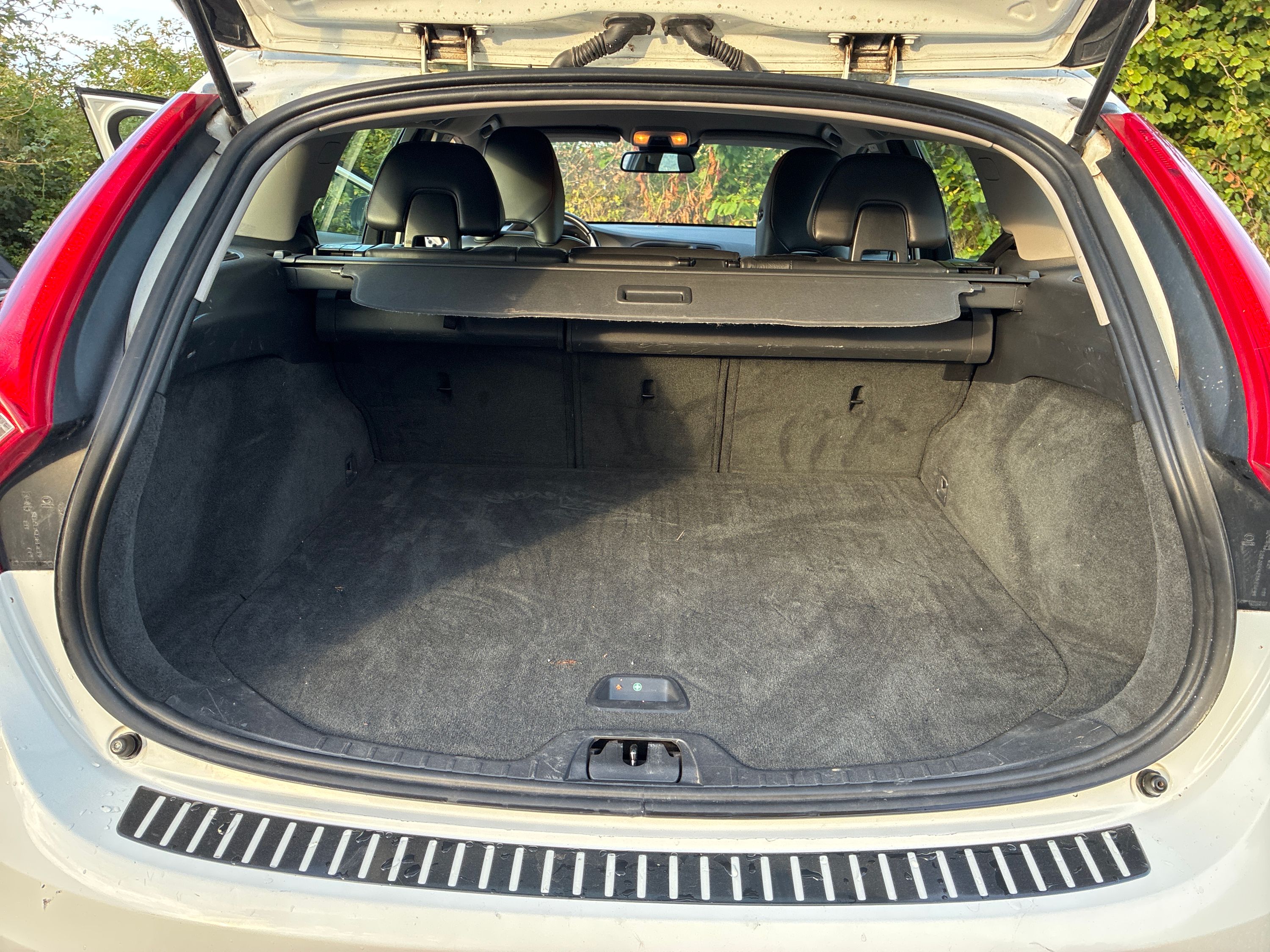 VOLVO V60 Thumbnail 6