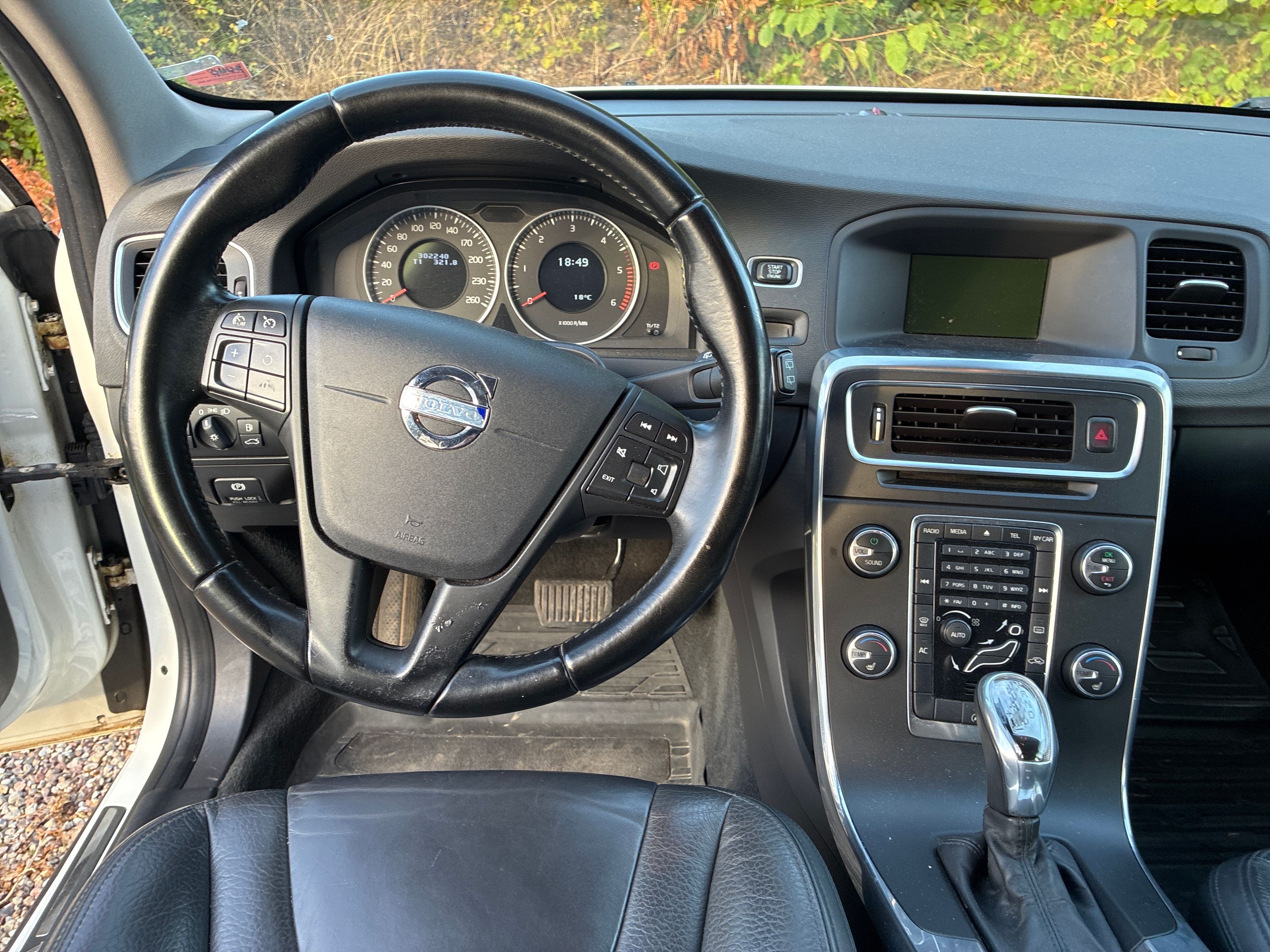 VOLVO V60 Thumbnail 8