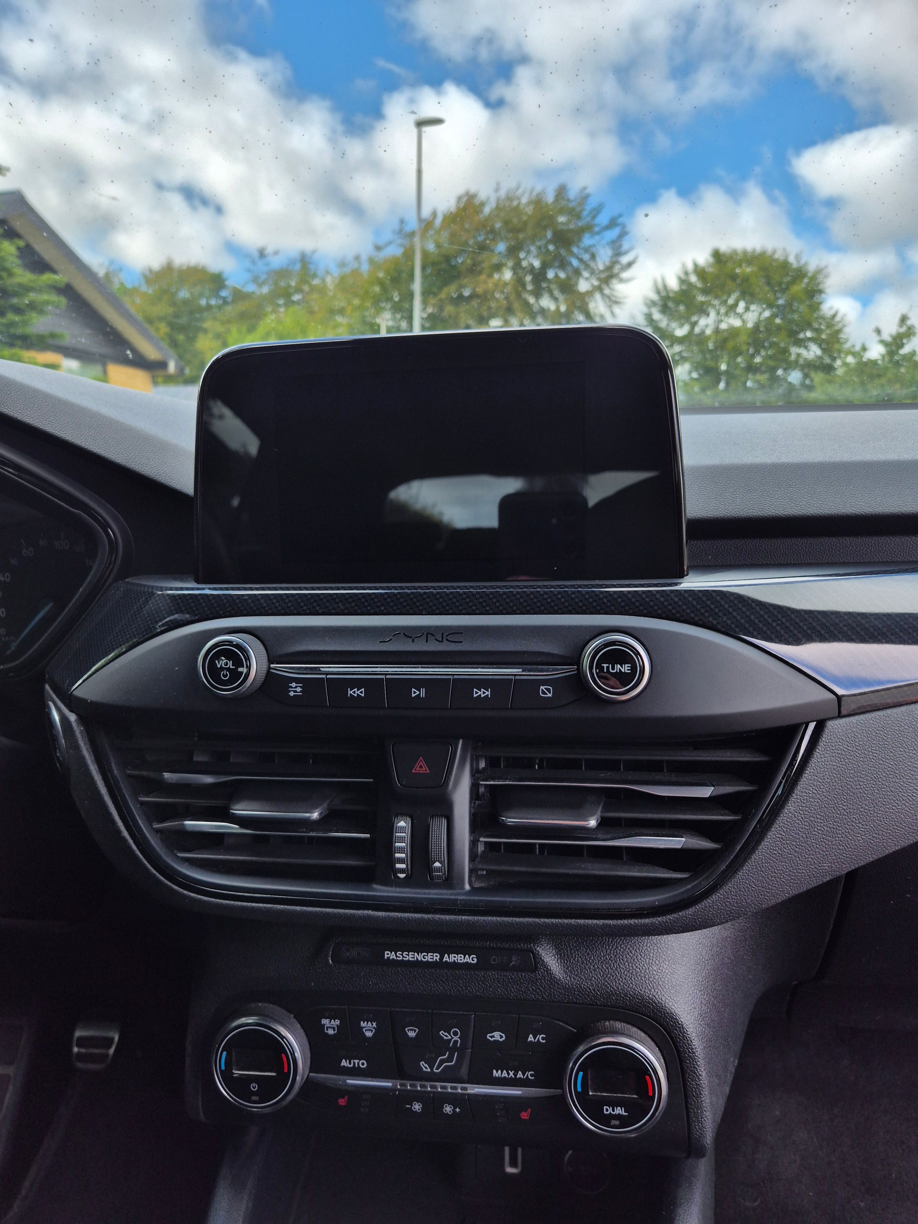 FORD Focus Thumbnail 9