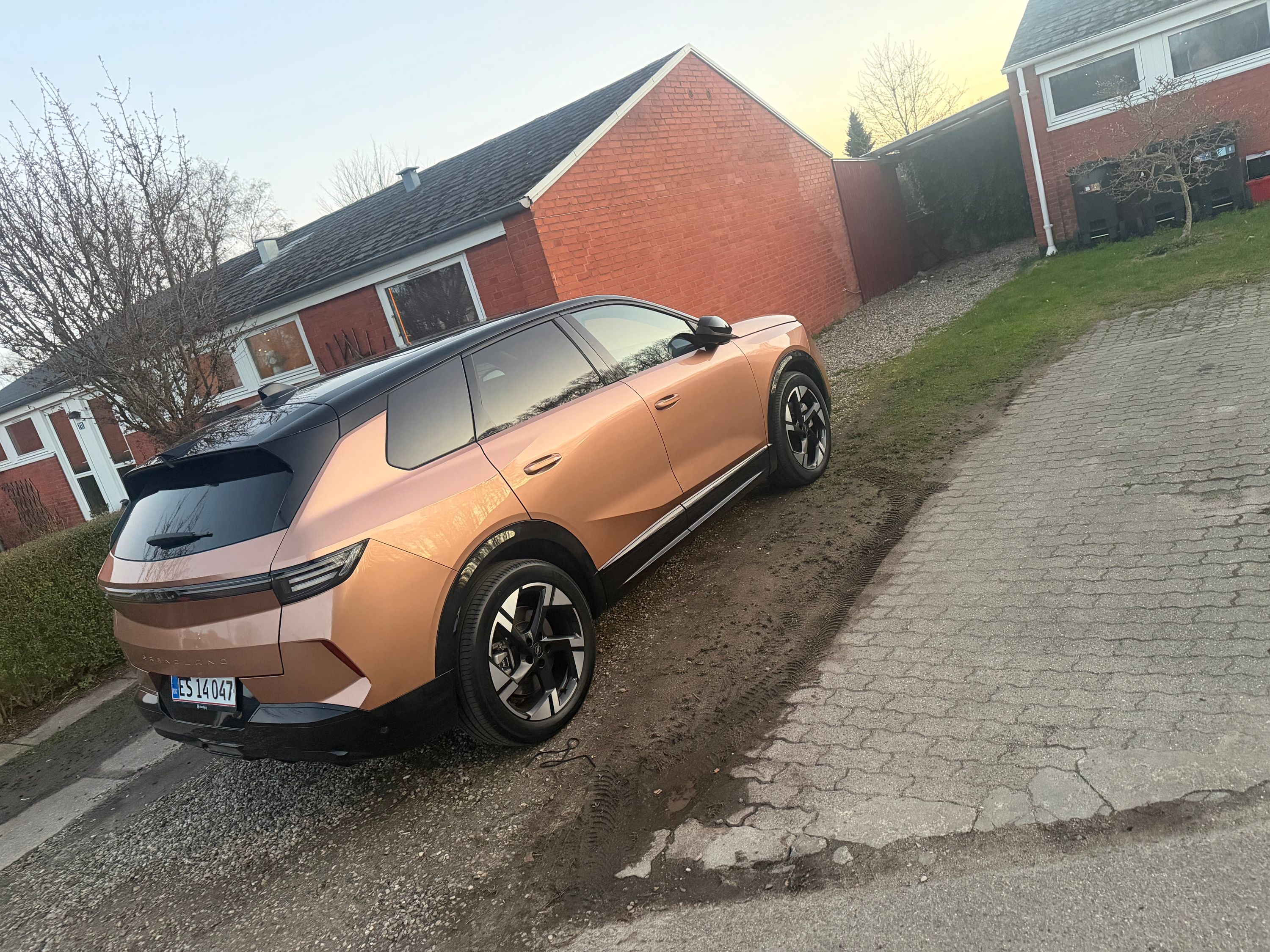 OPEL Grandland-E Thumbnail 6