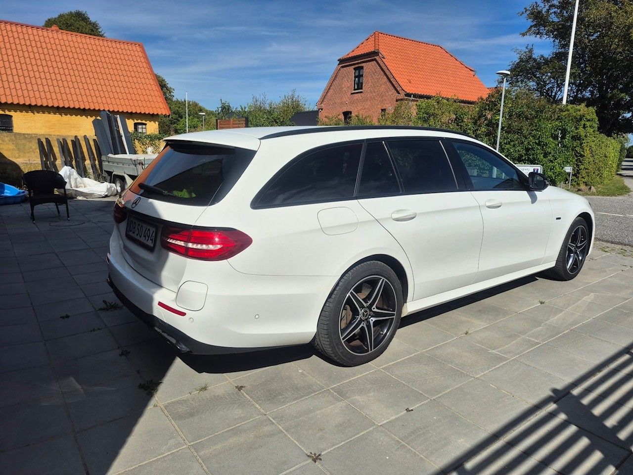 MERCEDES-BENZ E 300 De Thumbnail 3
