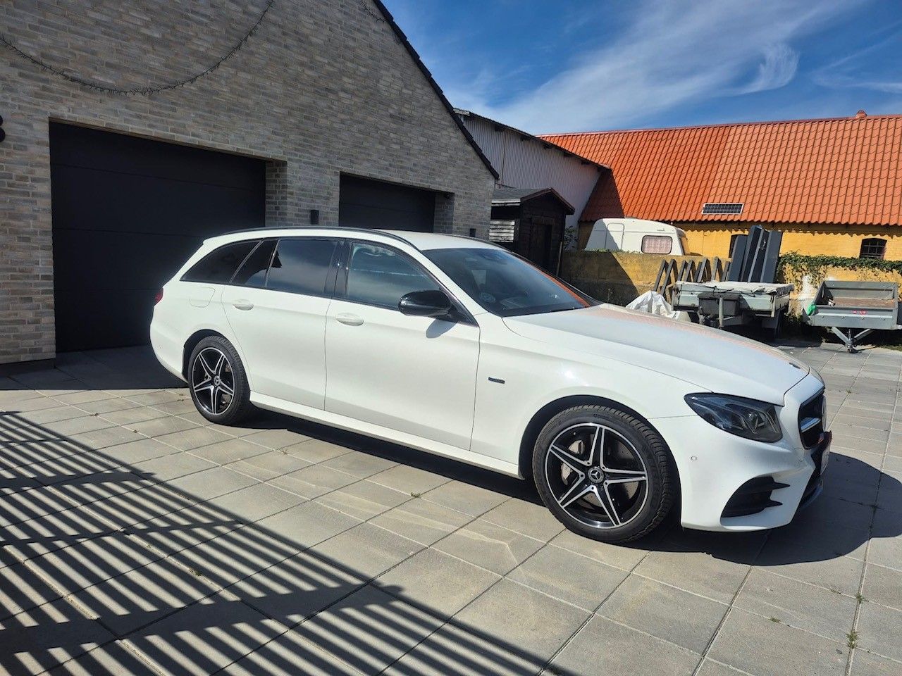 MERCEDES-BENZ E 300 De 1