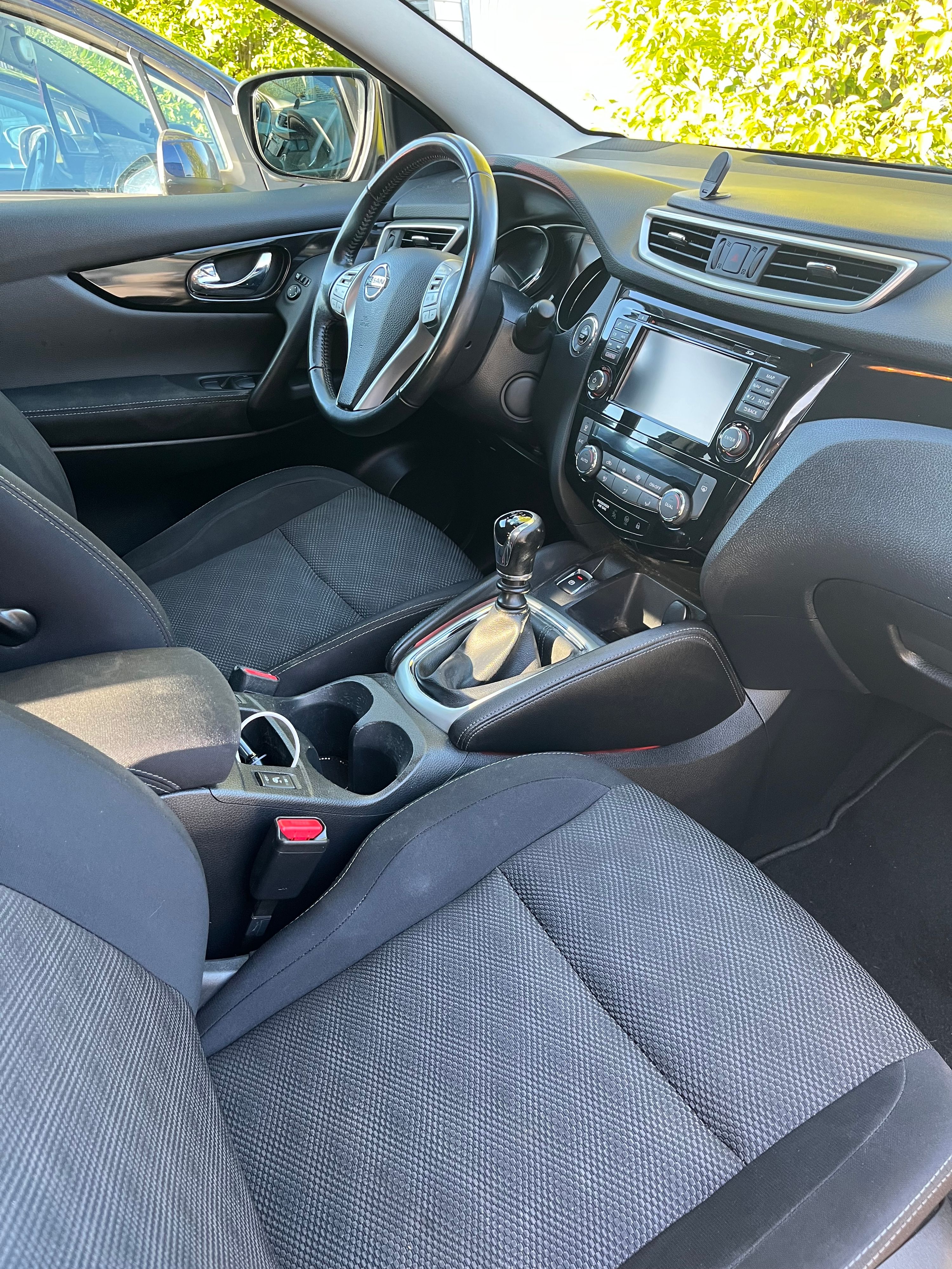 NISSAN Qashqai Thumbnail 5