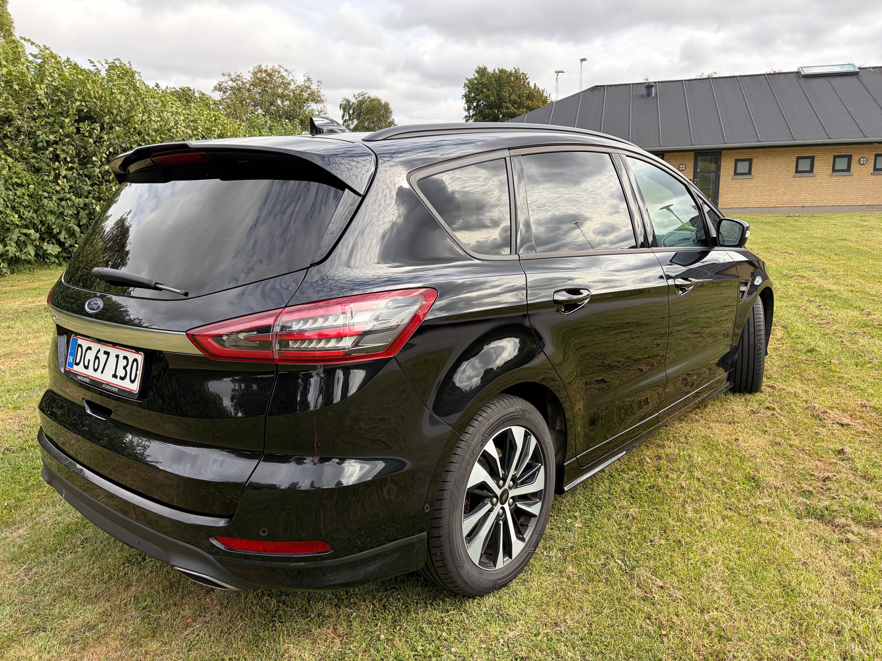 FORD S-Max Thumbnail 4
