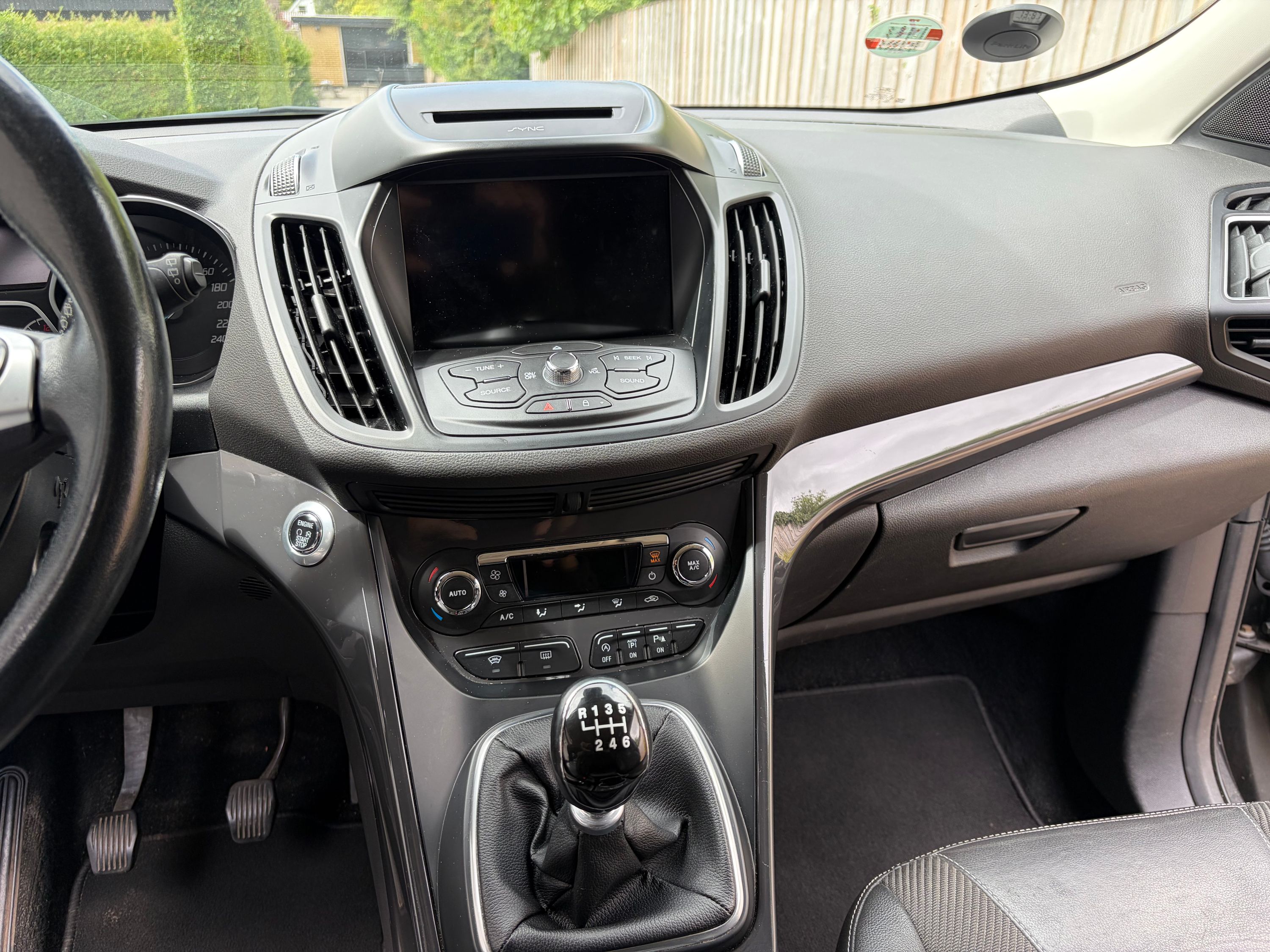 FORD Kuga Thumbnail 13