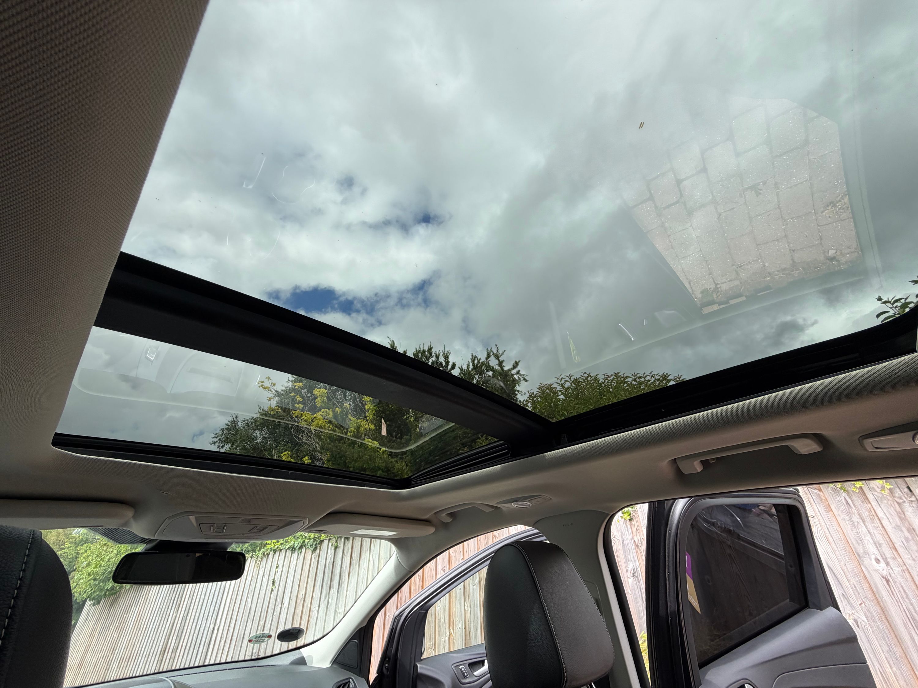FORD Kuga Thumbnail 6