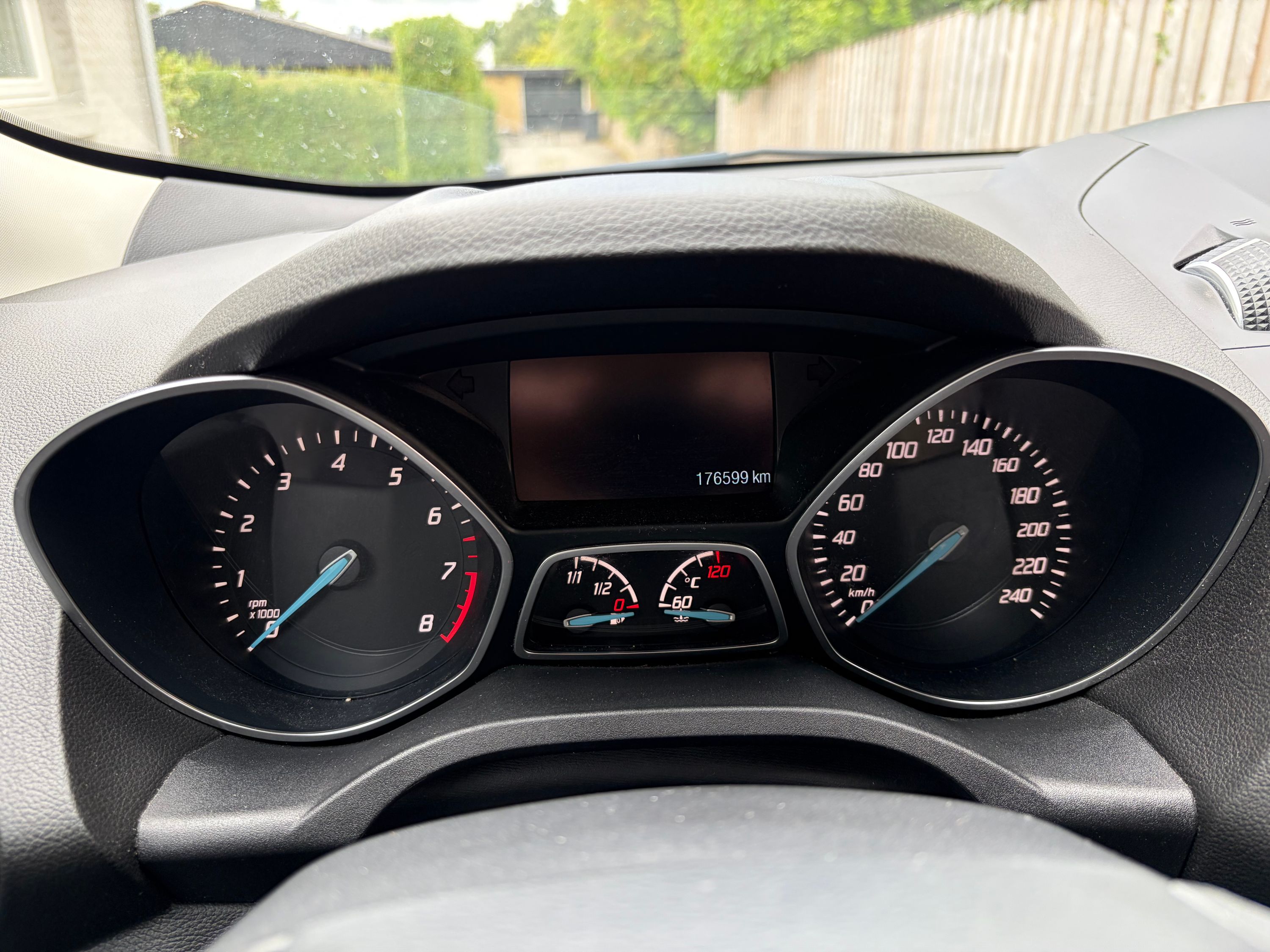 FORD Kuga Thumbnail 11