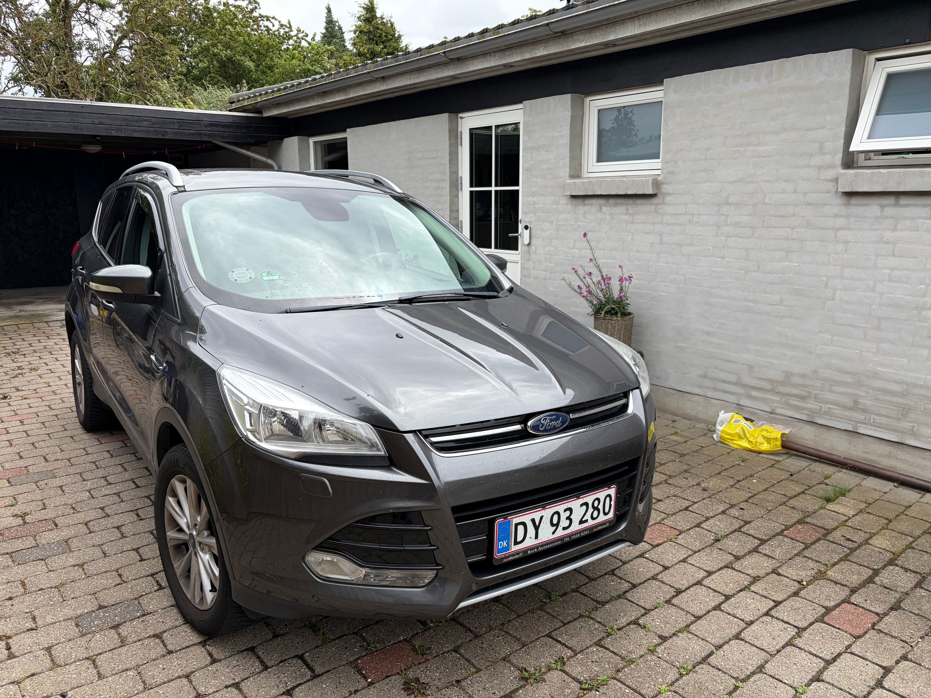 FORD Kuga
