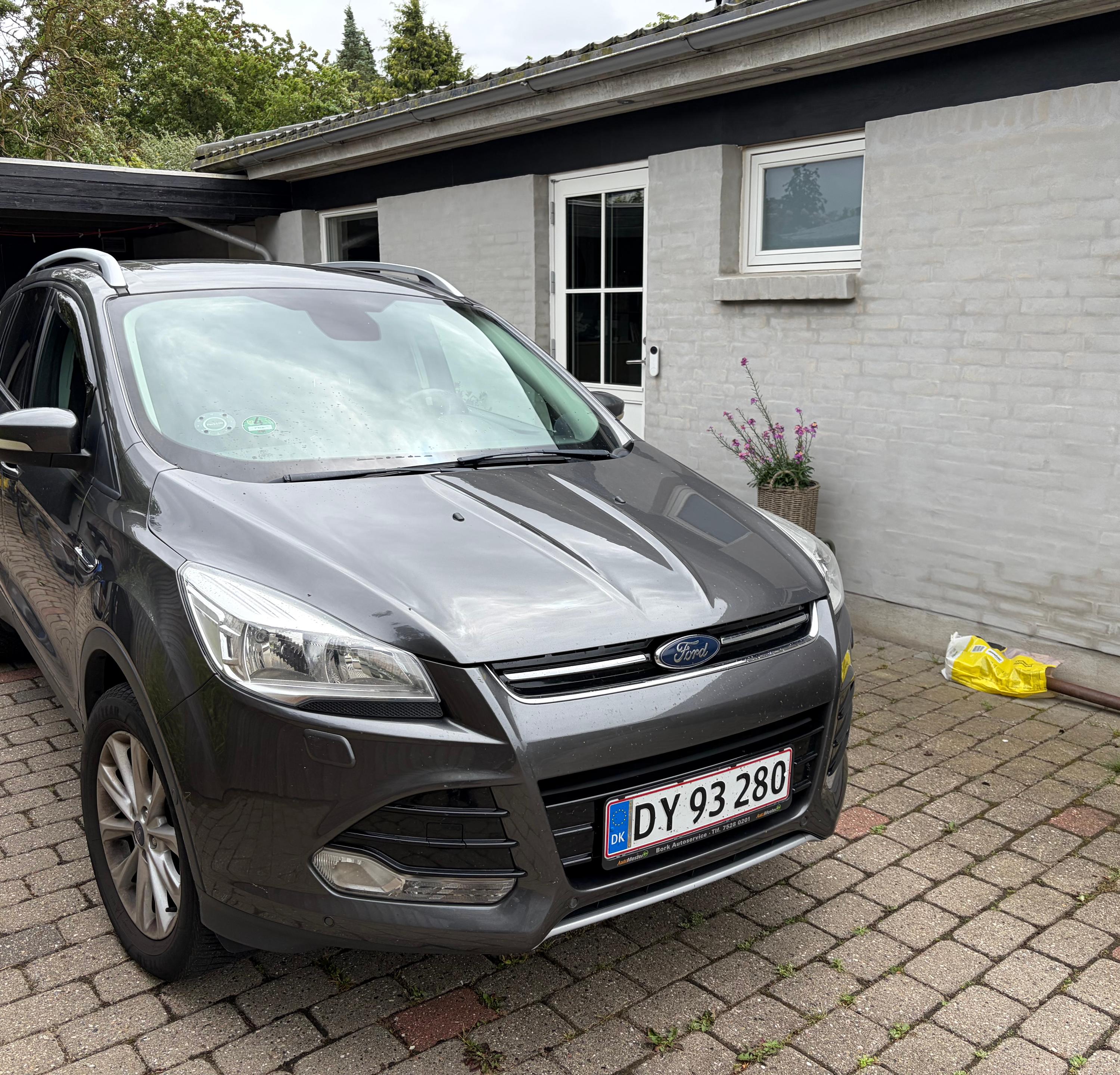 FORD Kuga