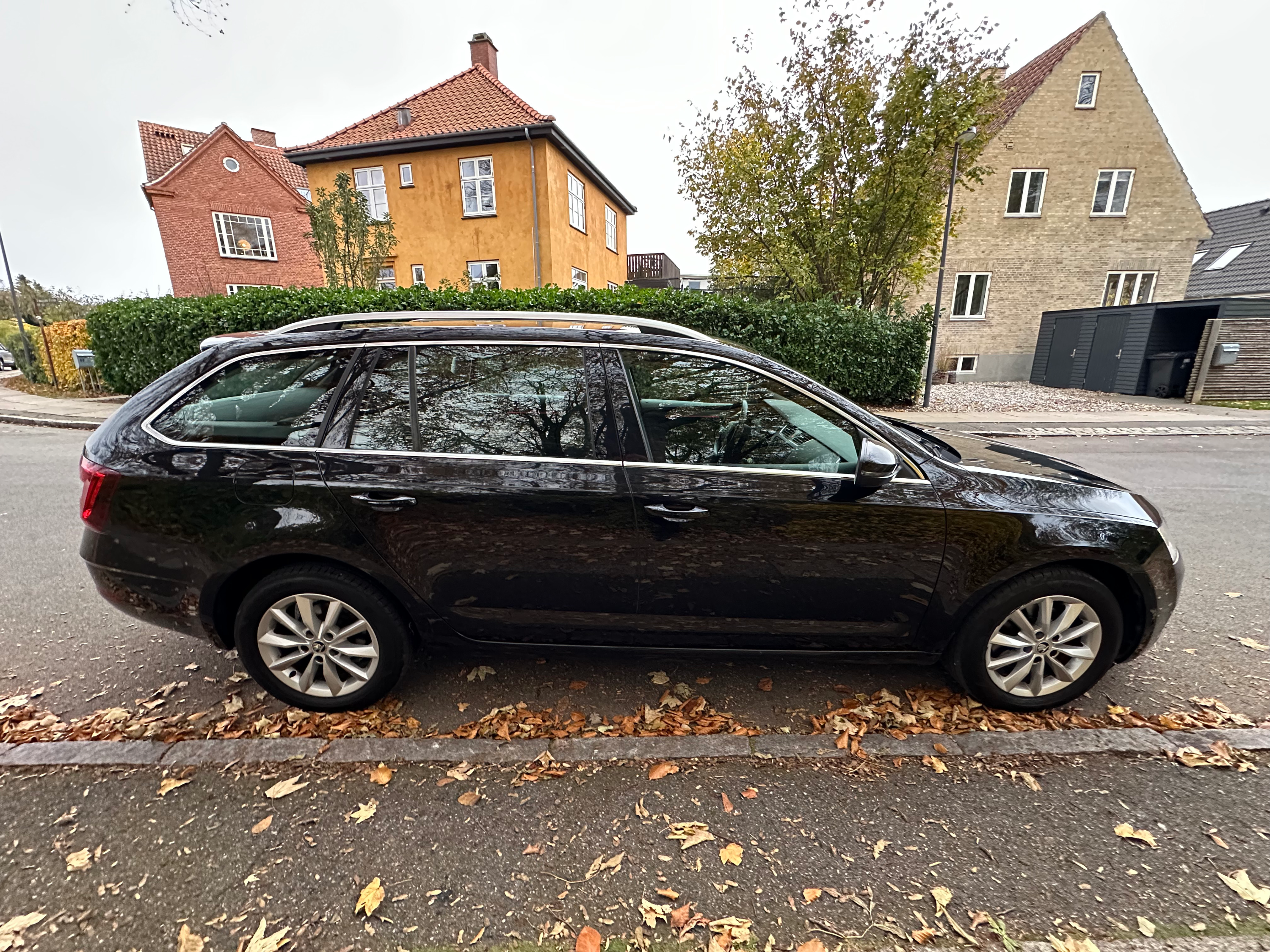 SKODA Octavia Thumbnail 15