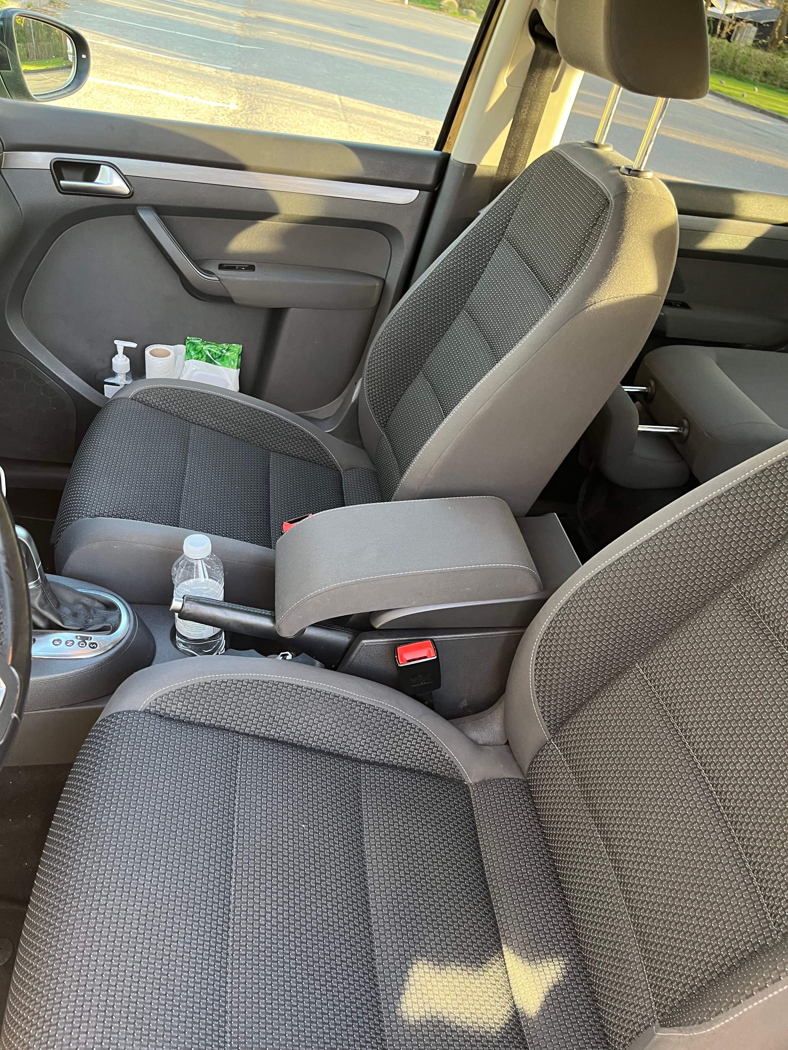 VOLKSWAGEN Touran Thumbnail 8