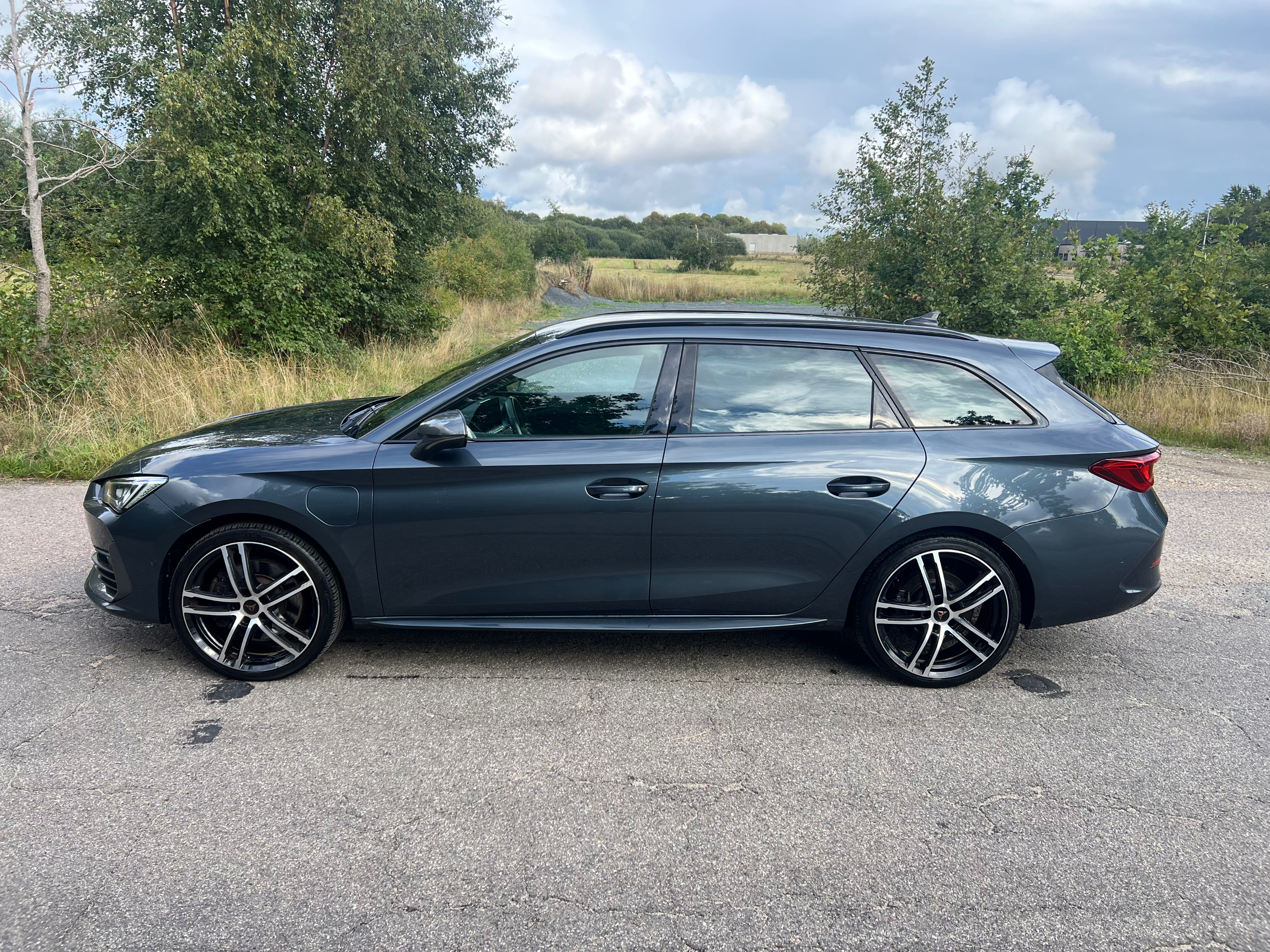 SEAT Cupra Leon Thumbnail 10