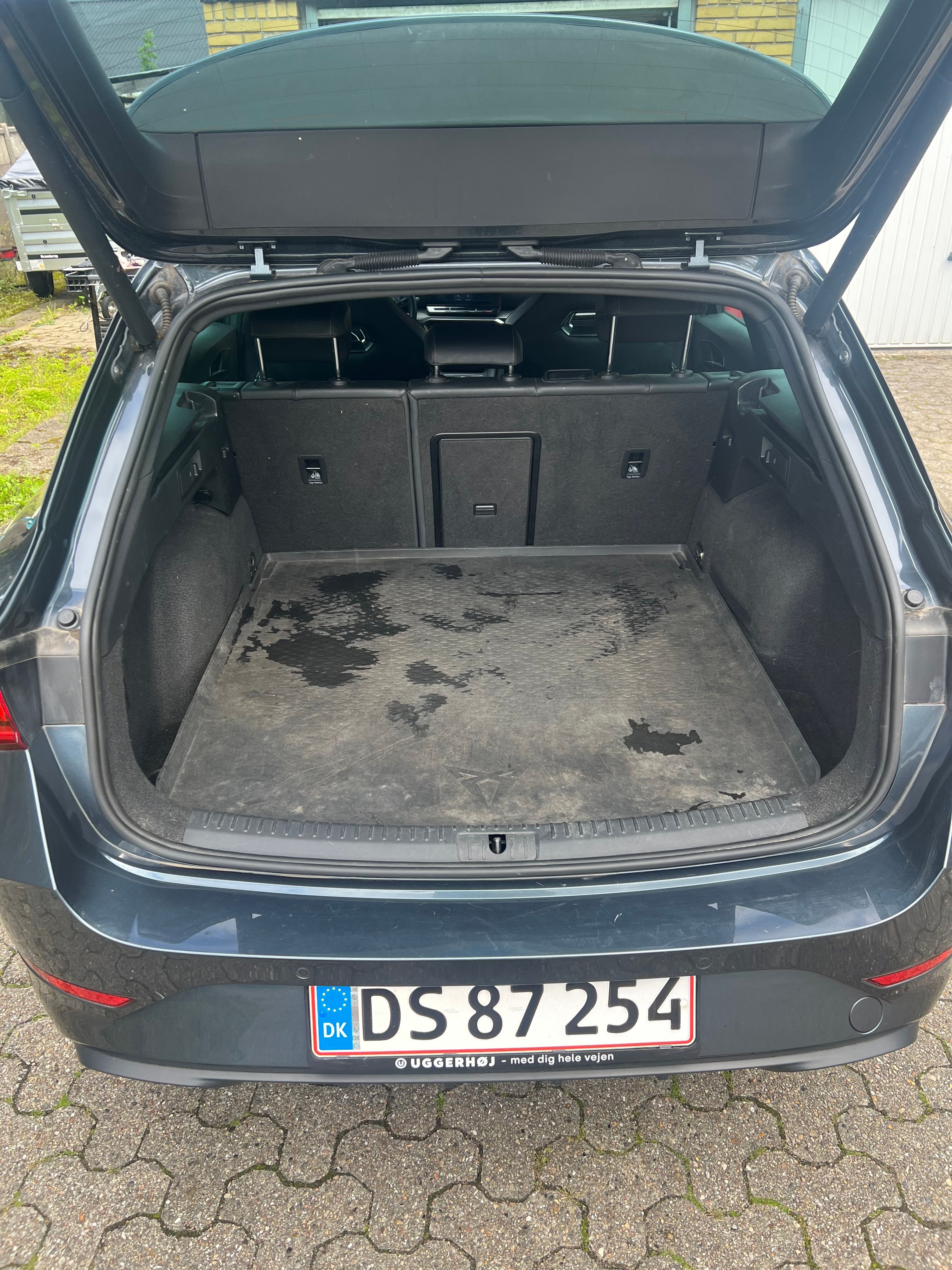SEAT Cupra Leon Thumbnail 13