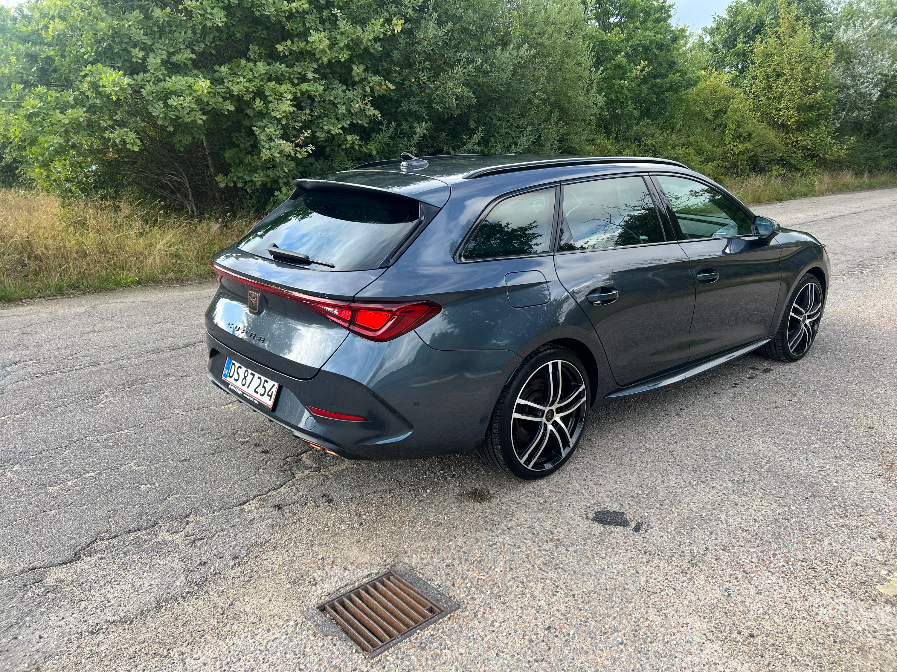 SEAT Cupra Leon Thumbnail 7