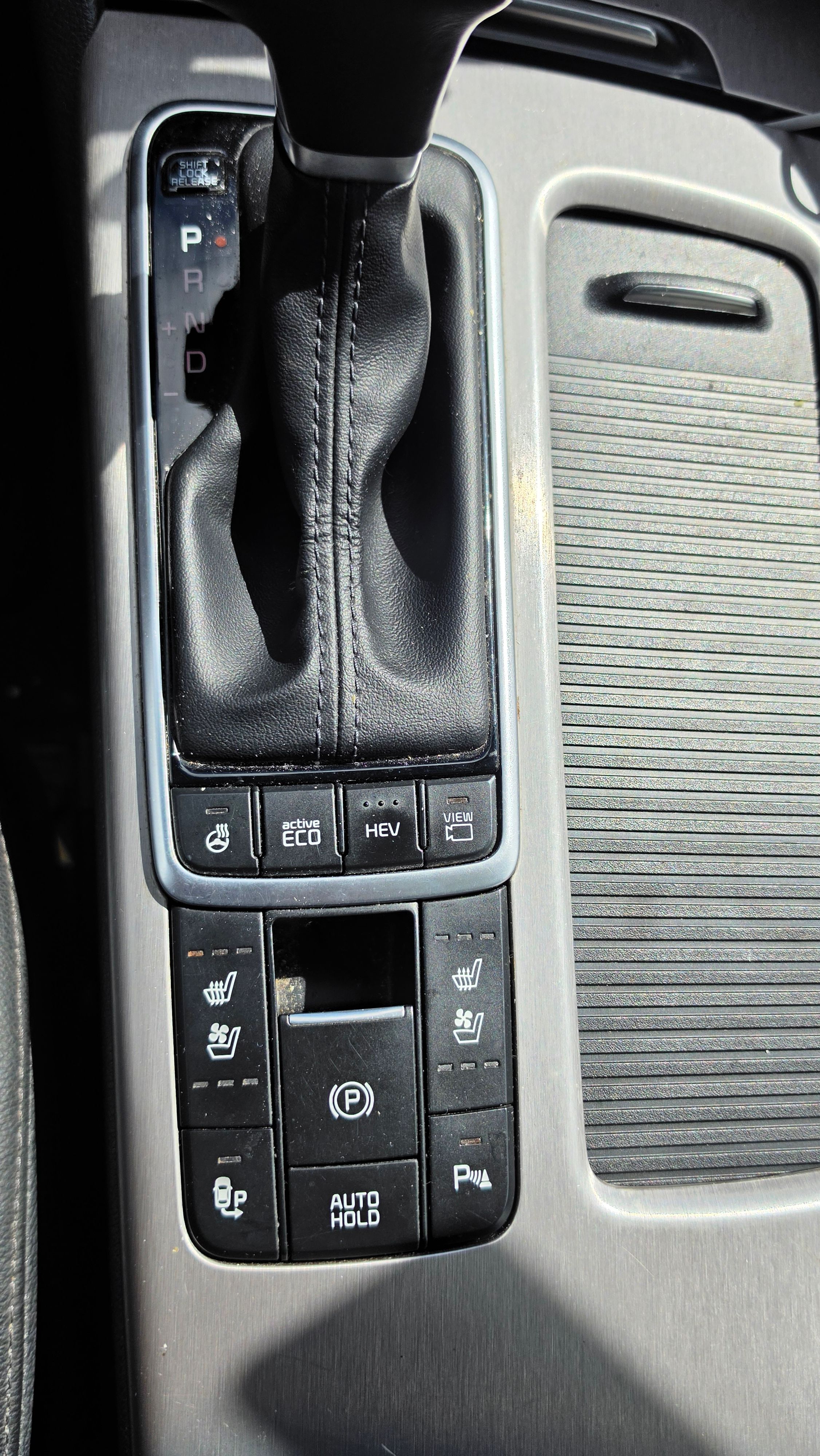 KIA Optima Thumbnail 6