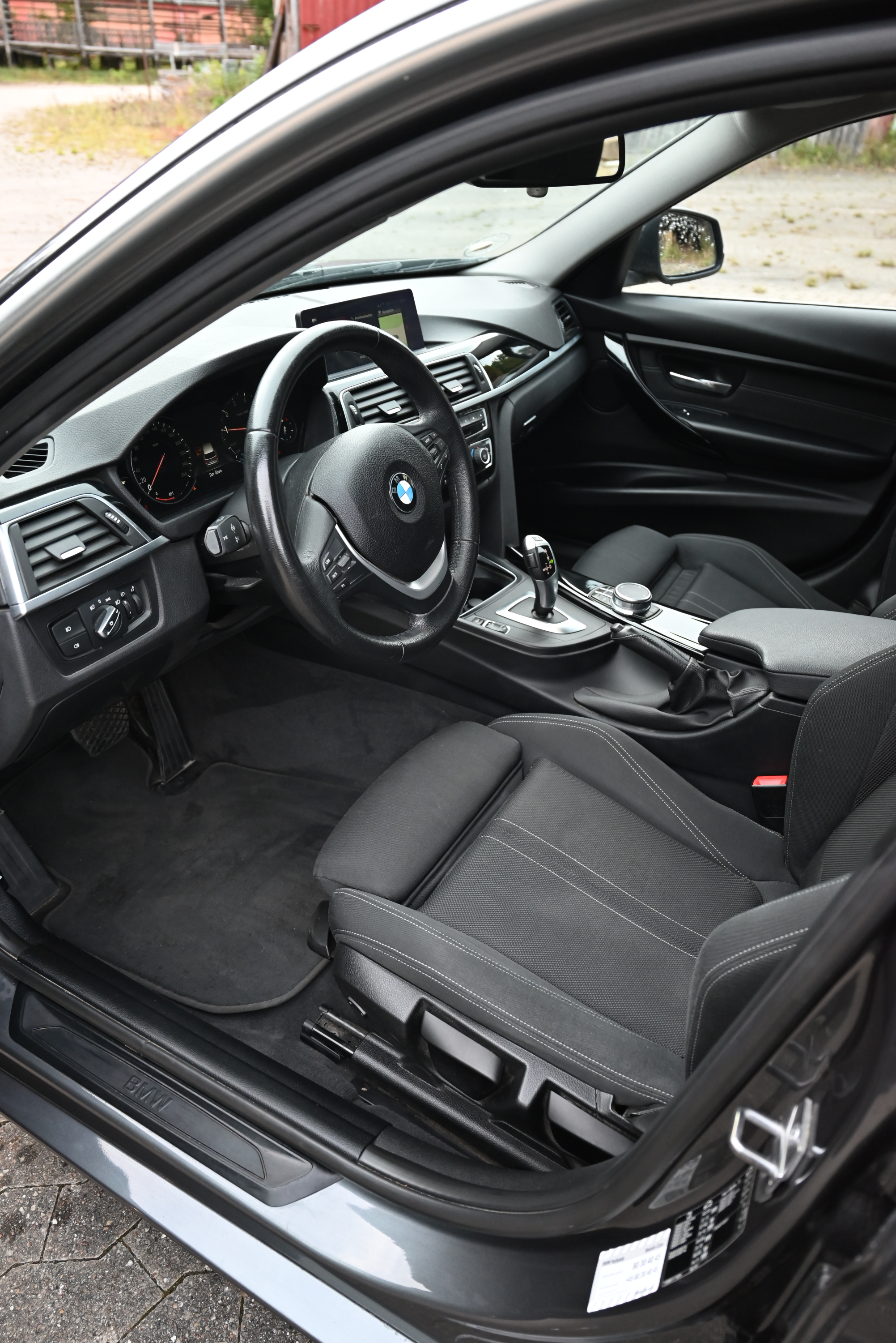 BMW 3-Serie Thumbnail 10