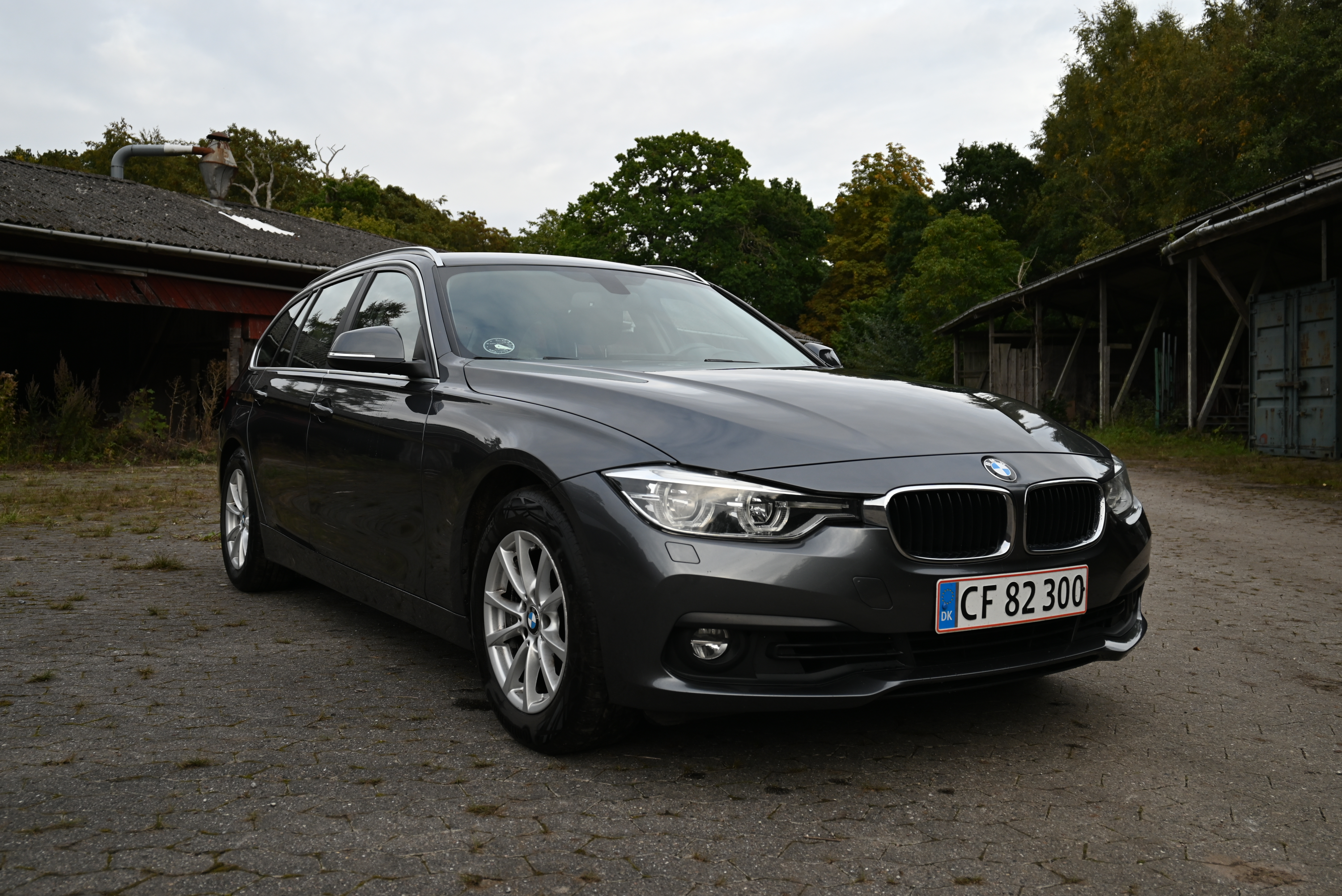 BMW 3-Serie Thumbnail 5