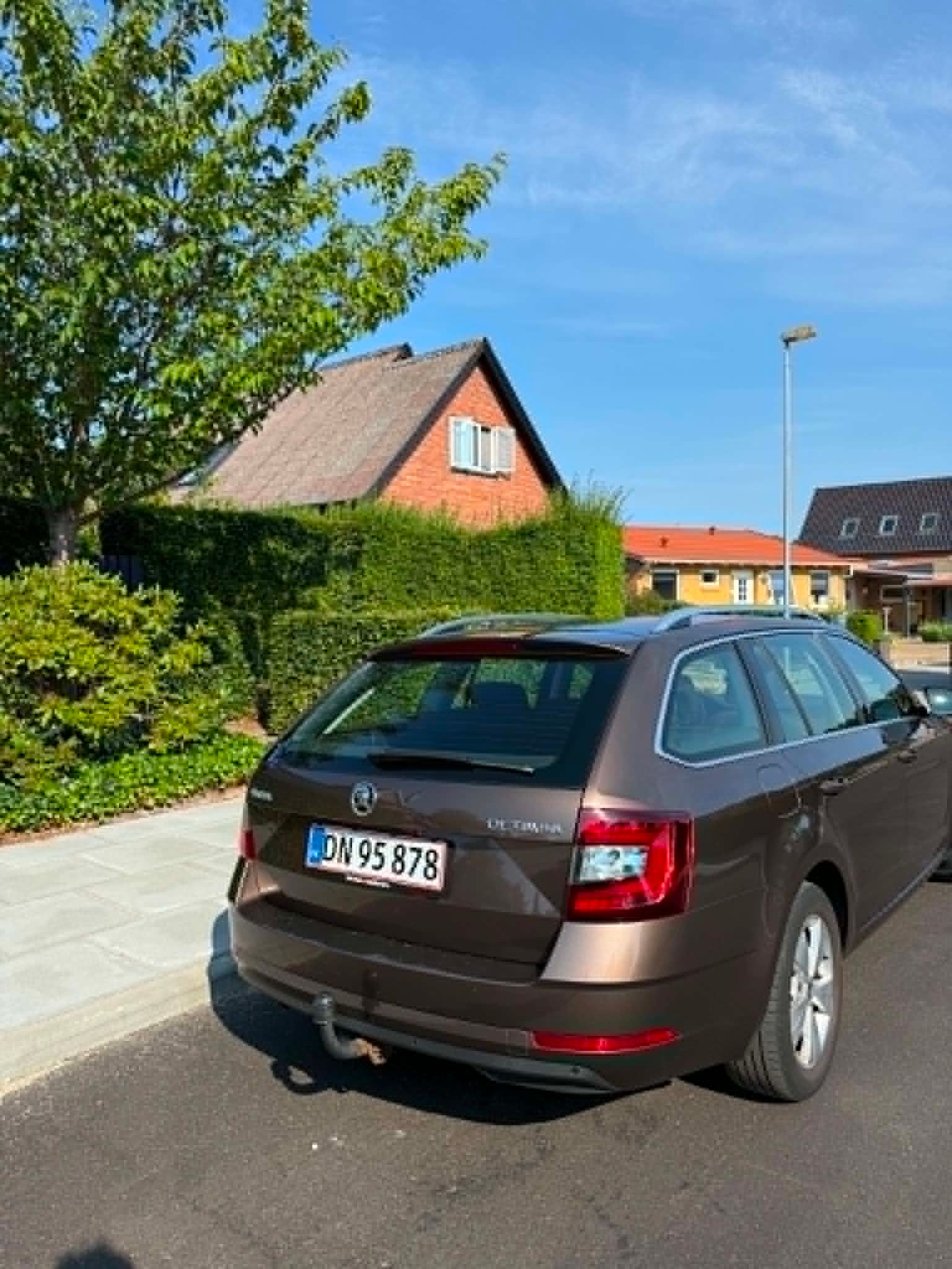 SKODA Octavia Thumbnail 8