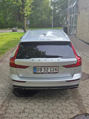VOLVO V60 Thumbnail 9