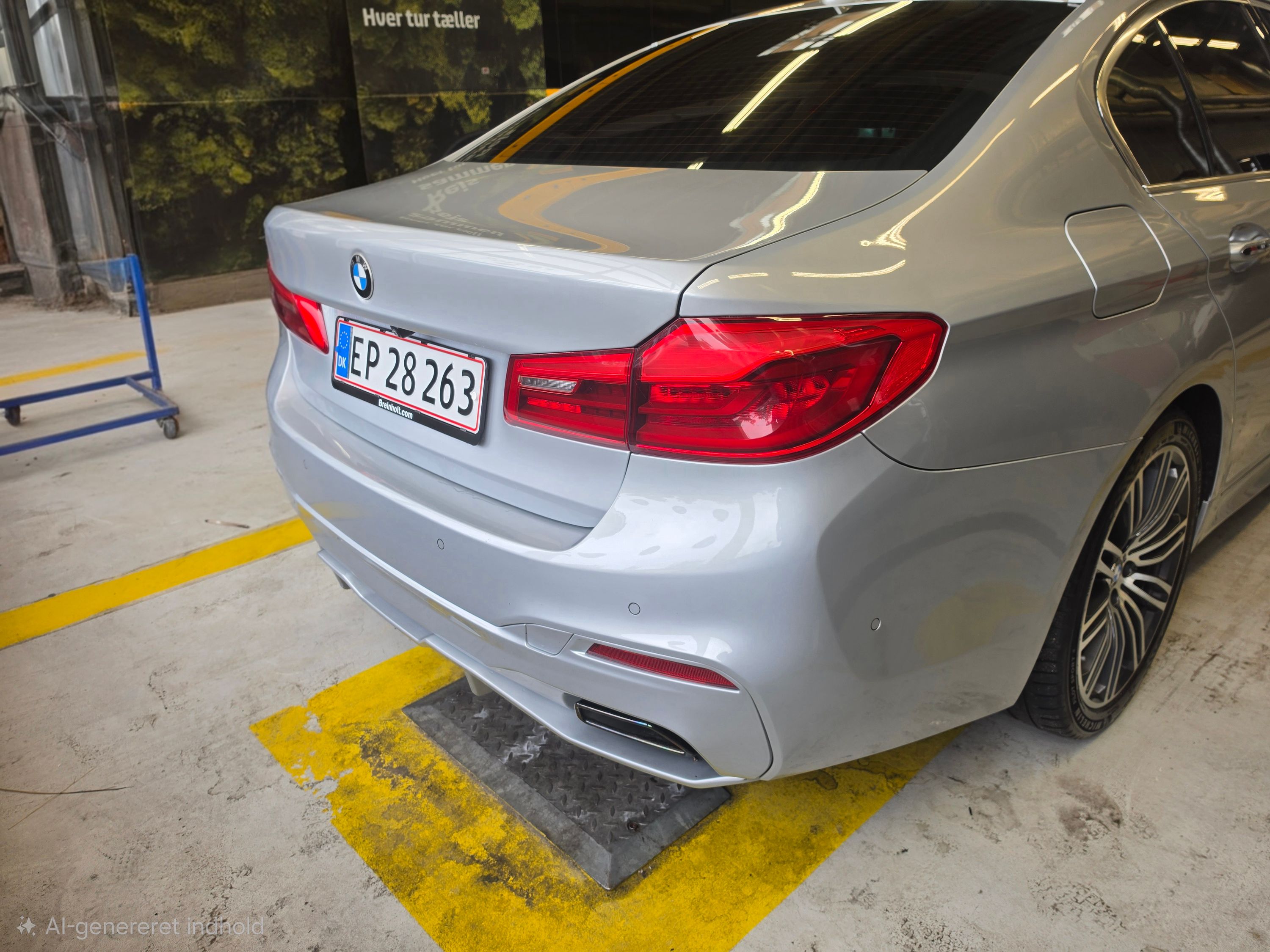 BMW 530e Iperformance Thumbnail 7