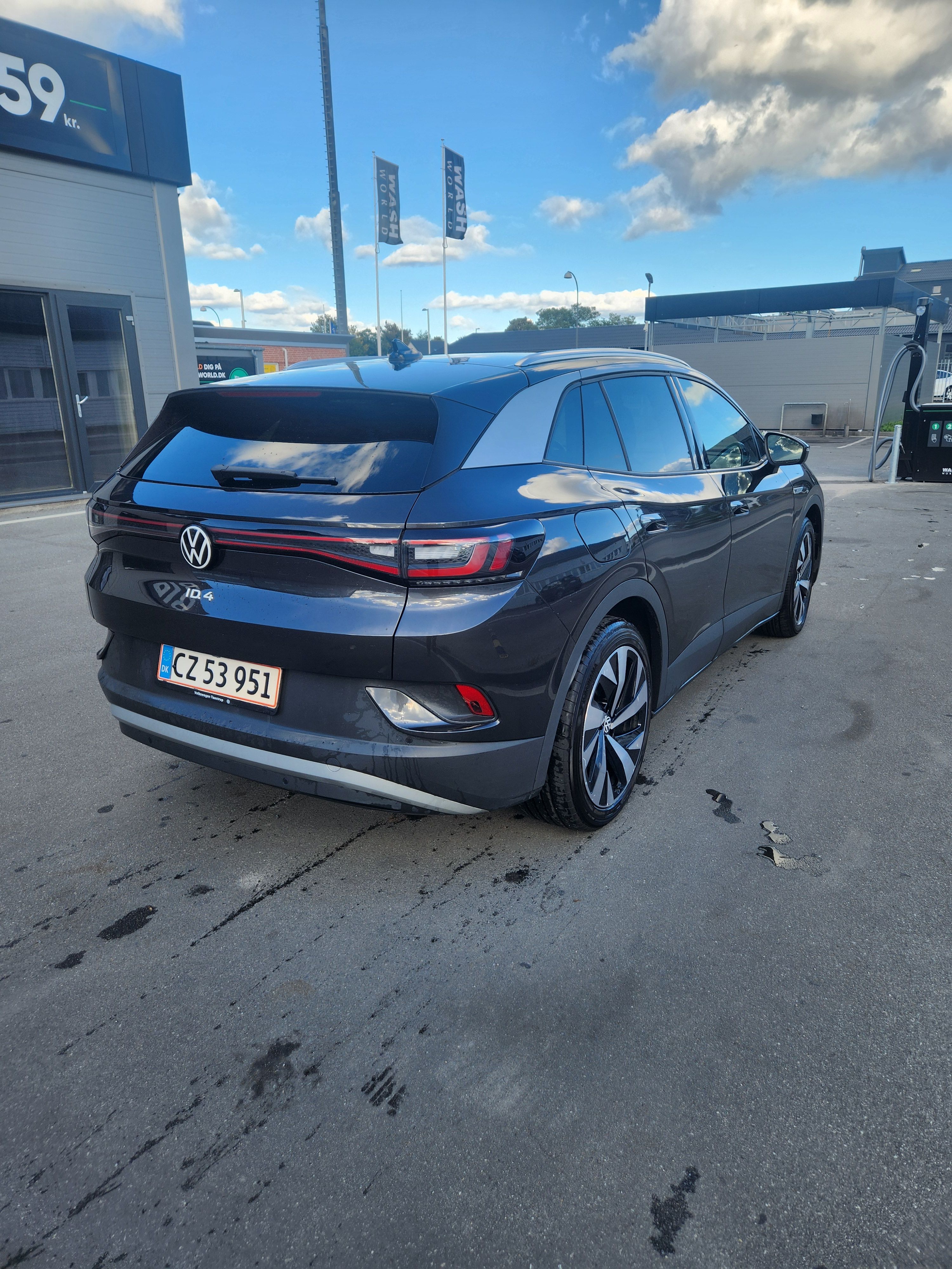 VOLKSWAGEN Id.4 Thumbnail 4