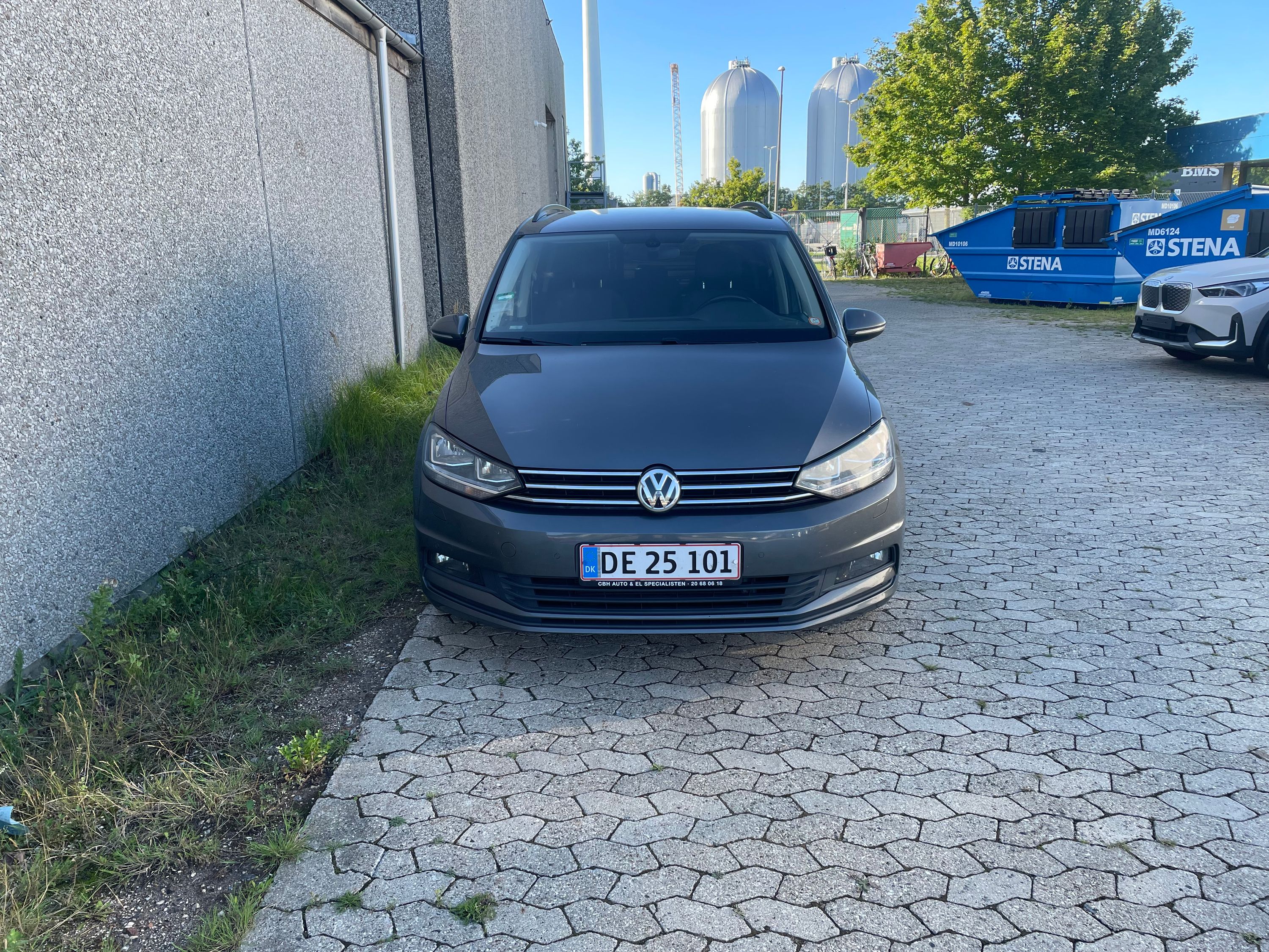 VOLKSWAGEN Touran Thumbnail 6