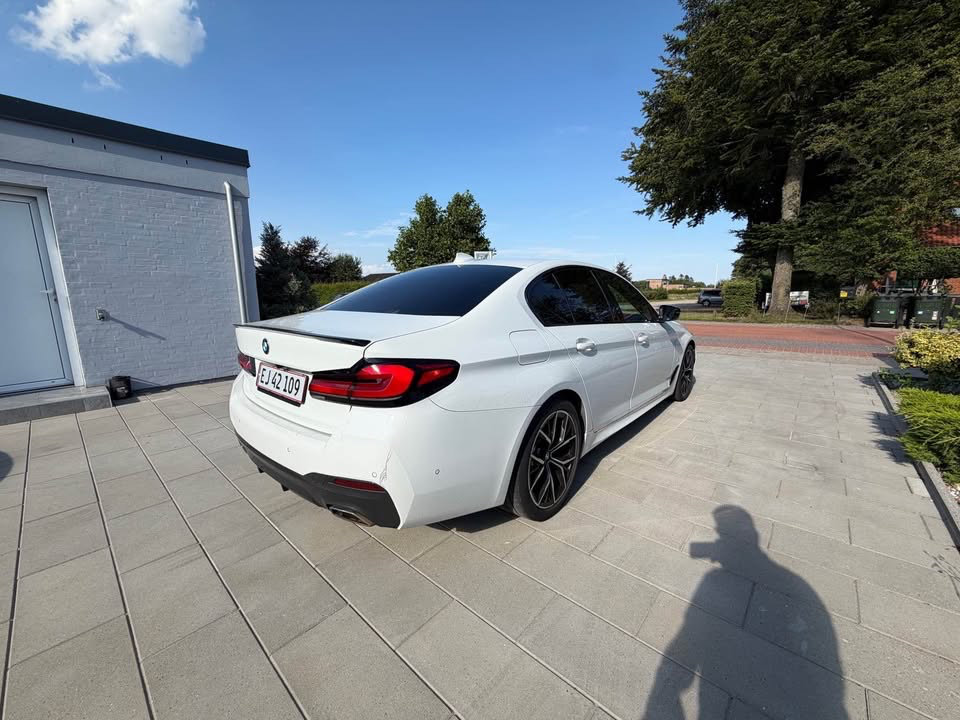 BMW 5-Serie Thumbnail 14