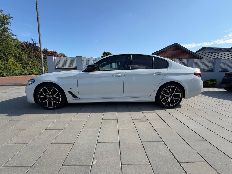 BMW 5-Serie Thumbnail 6