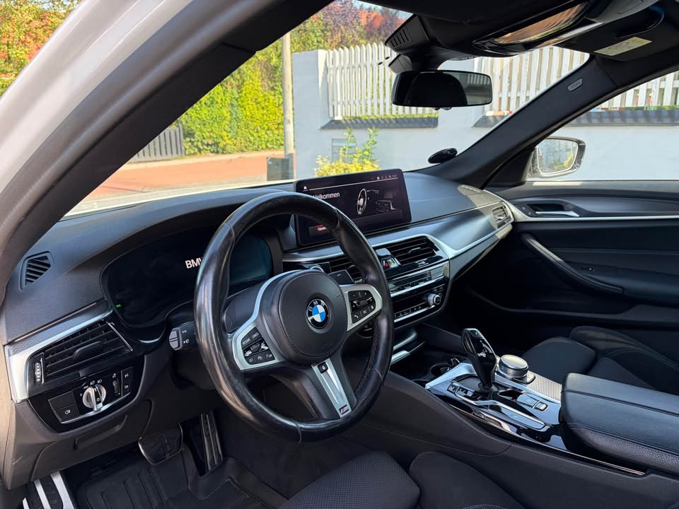 BMW 5-Serie Thumbnail 12