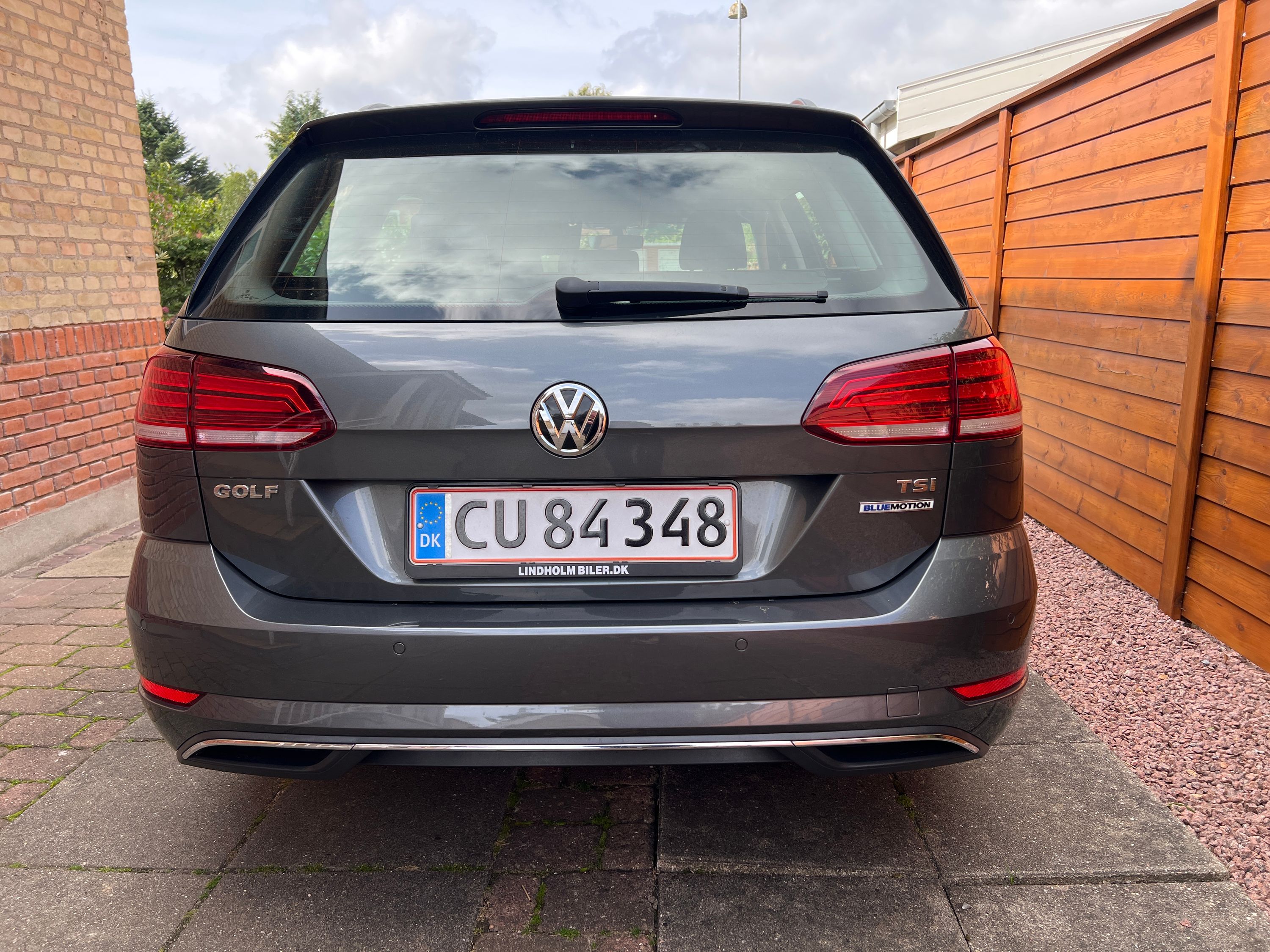 VOLKSWAGEN Golf Thumbnail 6