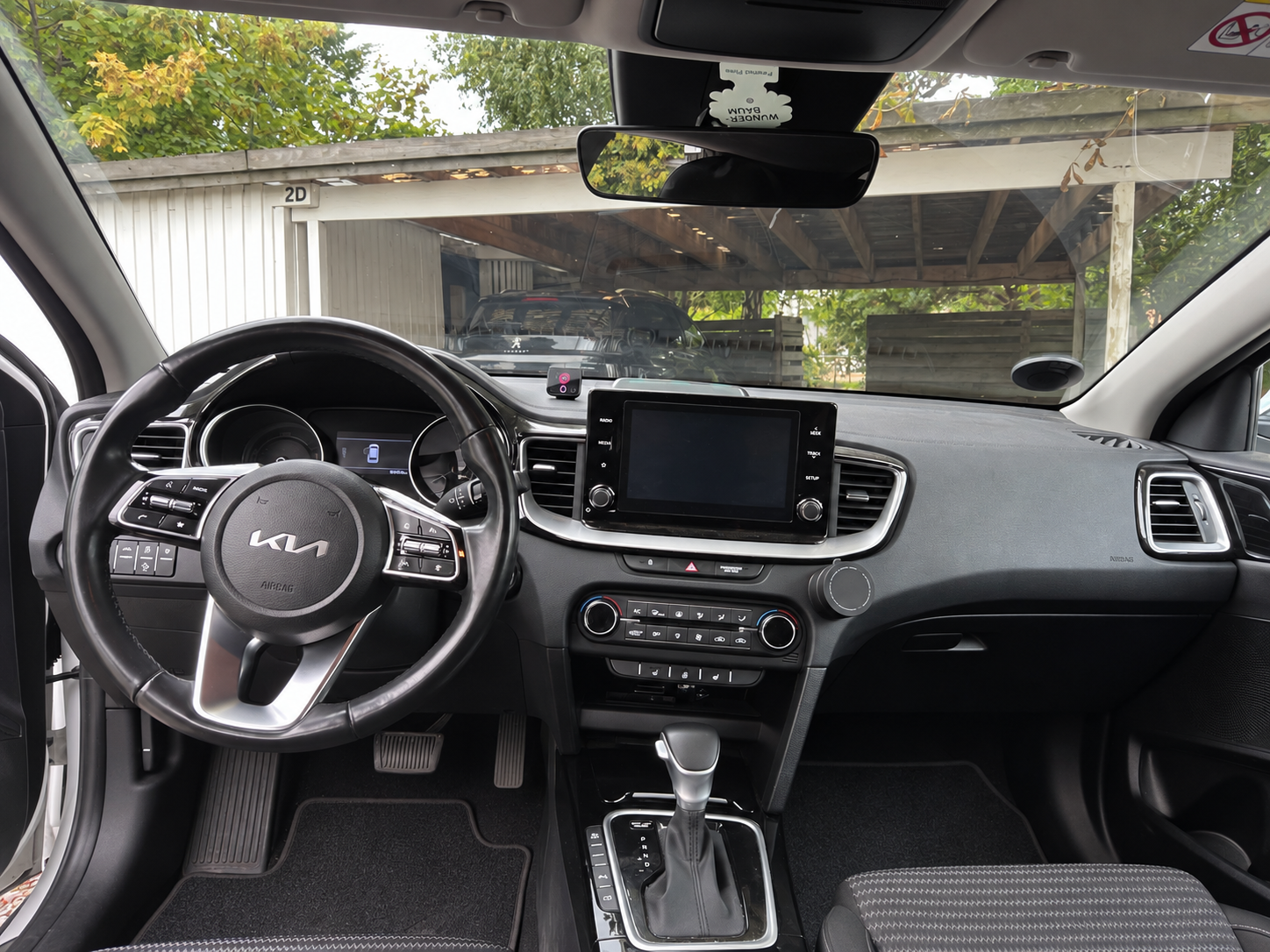 KIA Ceed Thumbnail 2
