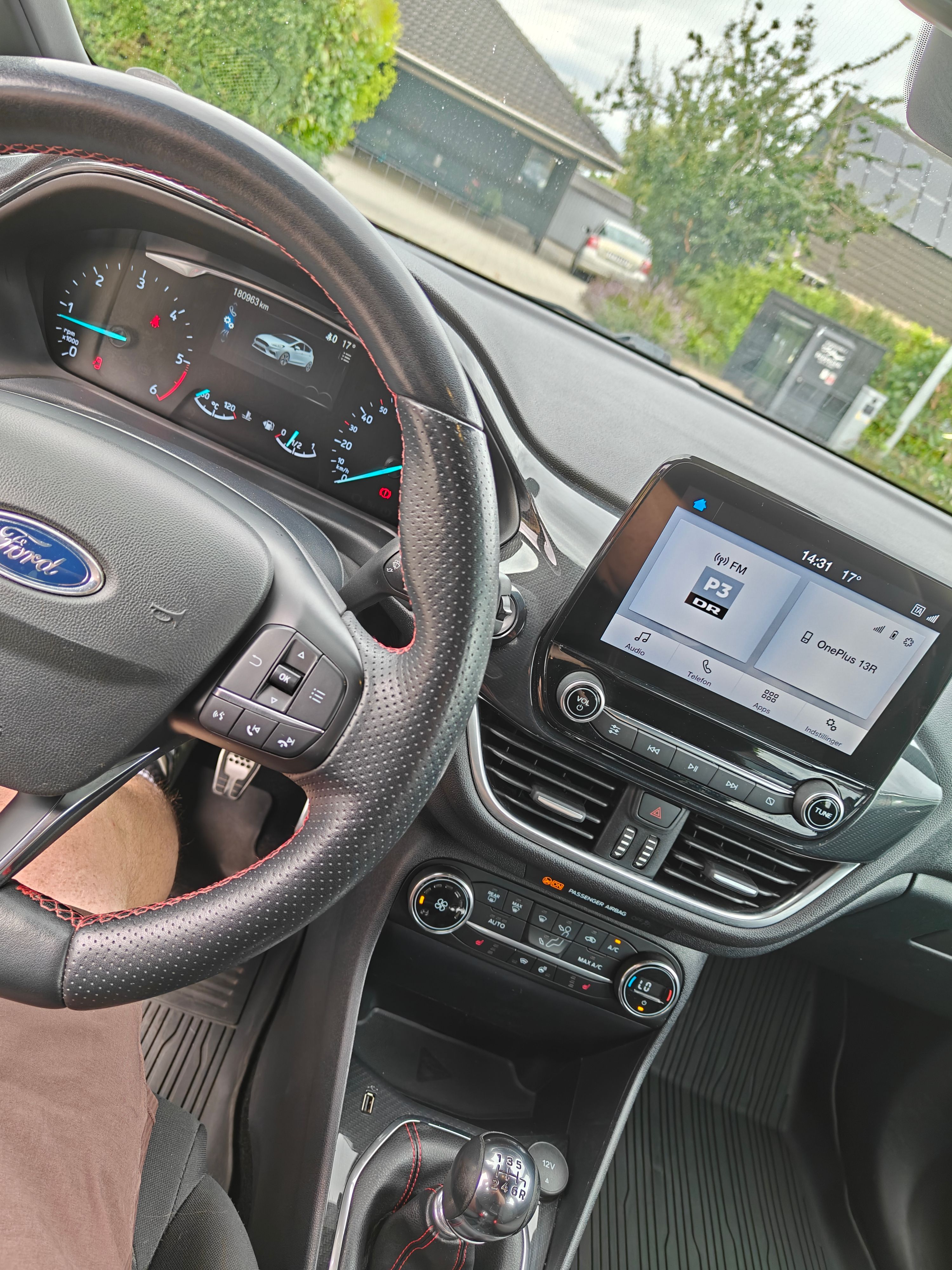 FORD Fiesta Thumbnail 10